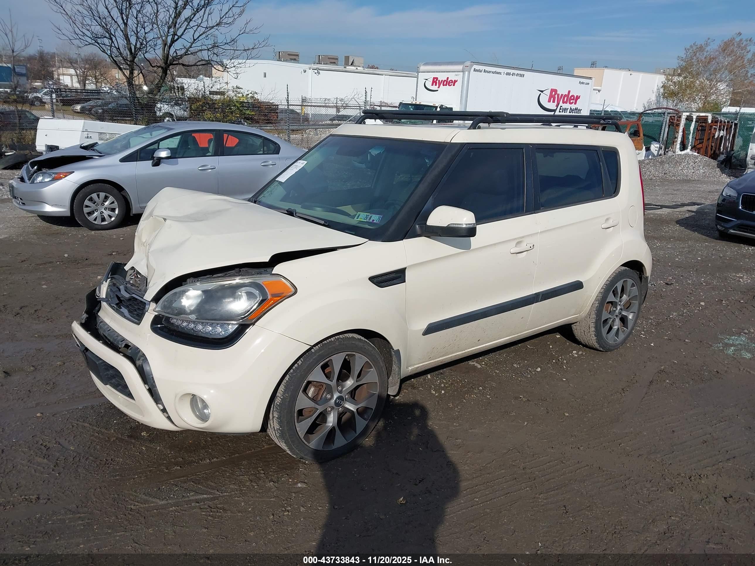 KIA SOUL image 2