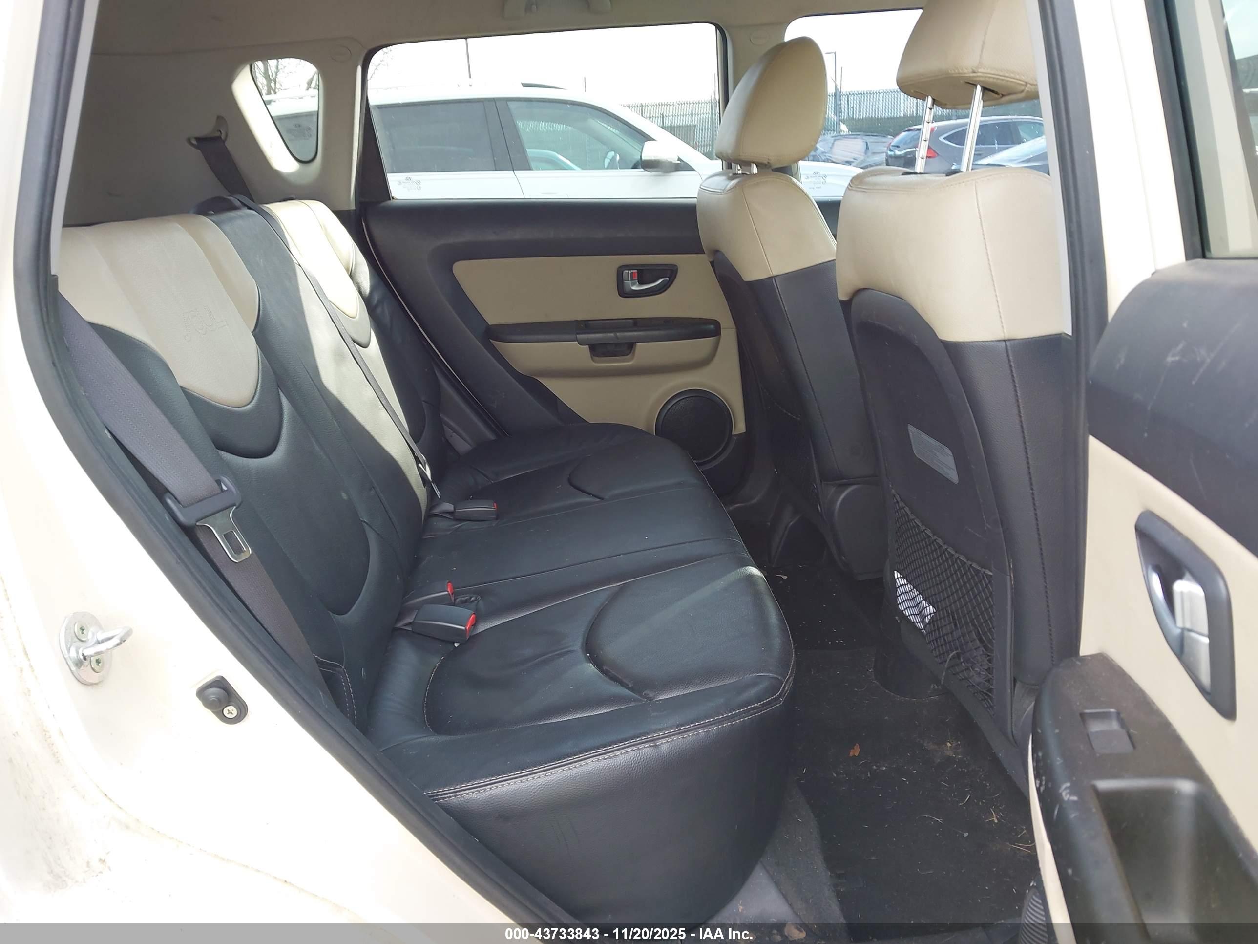 KIA SOUL image 8
