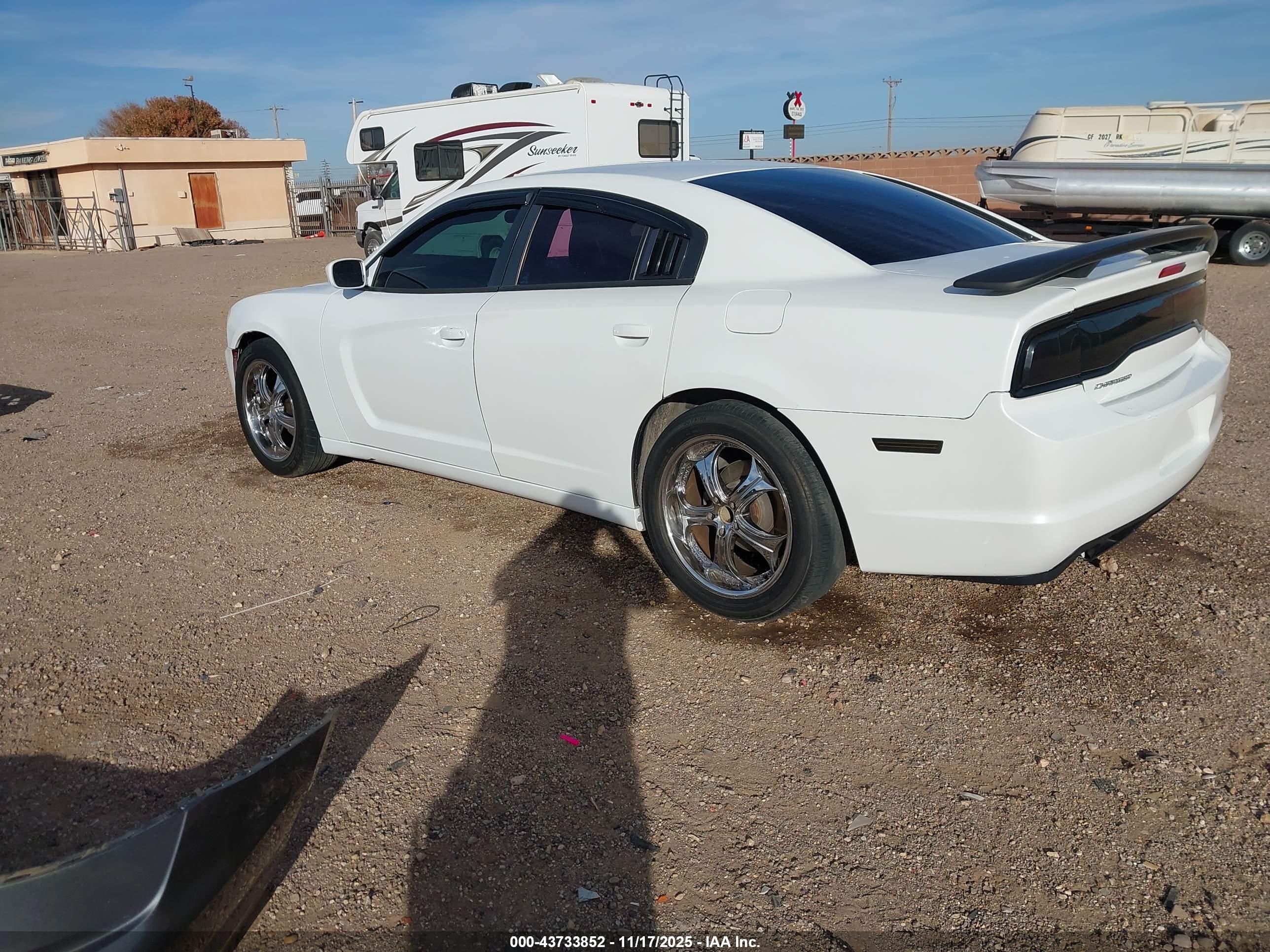 DODGE CHARGER image 3