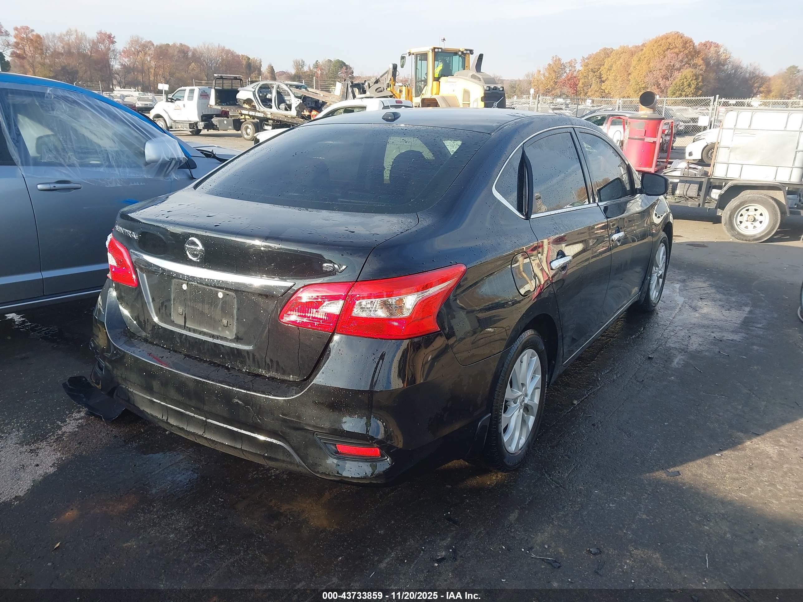 NISSAN SENTRA image 4