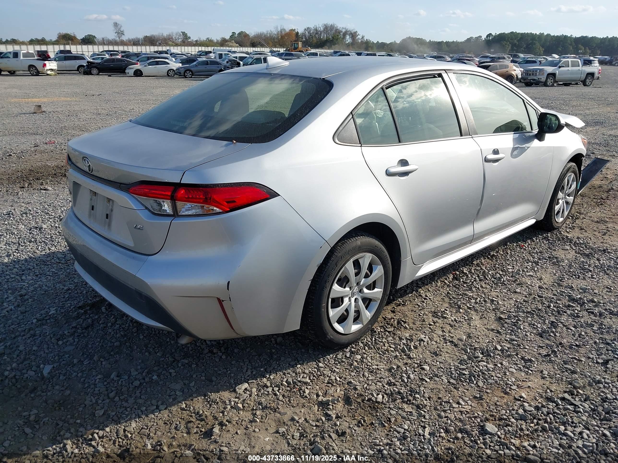 TOYOTA COROLLA image 4