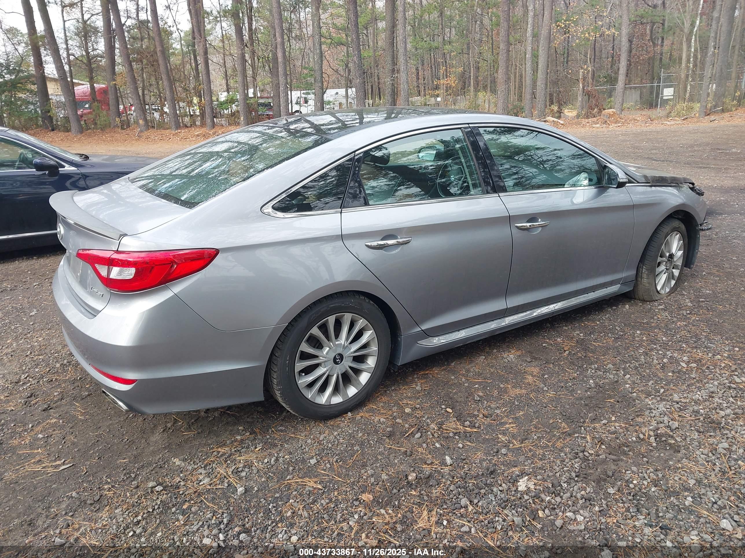 HYUNDAI SONATA image 4