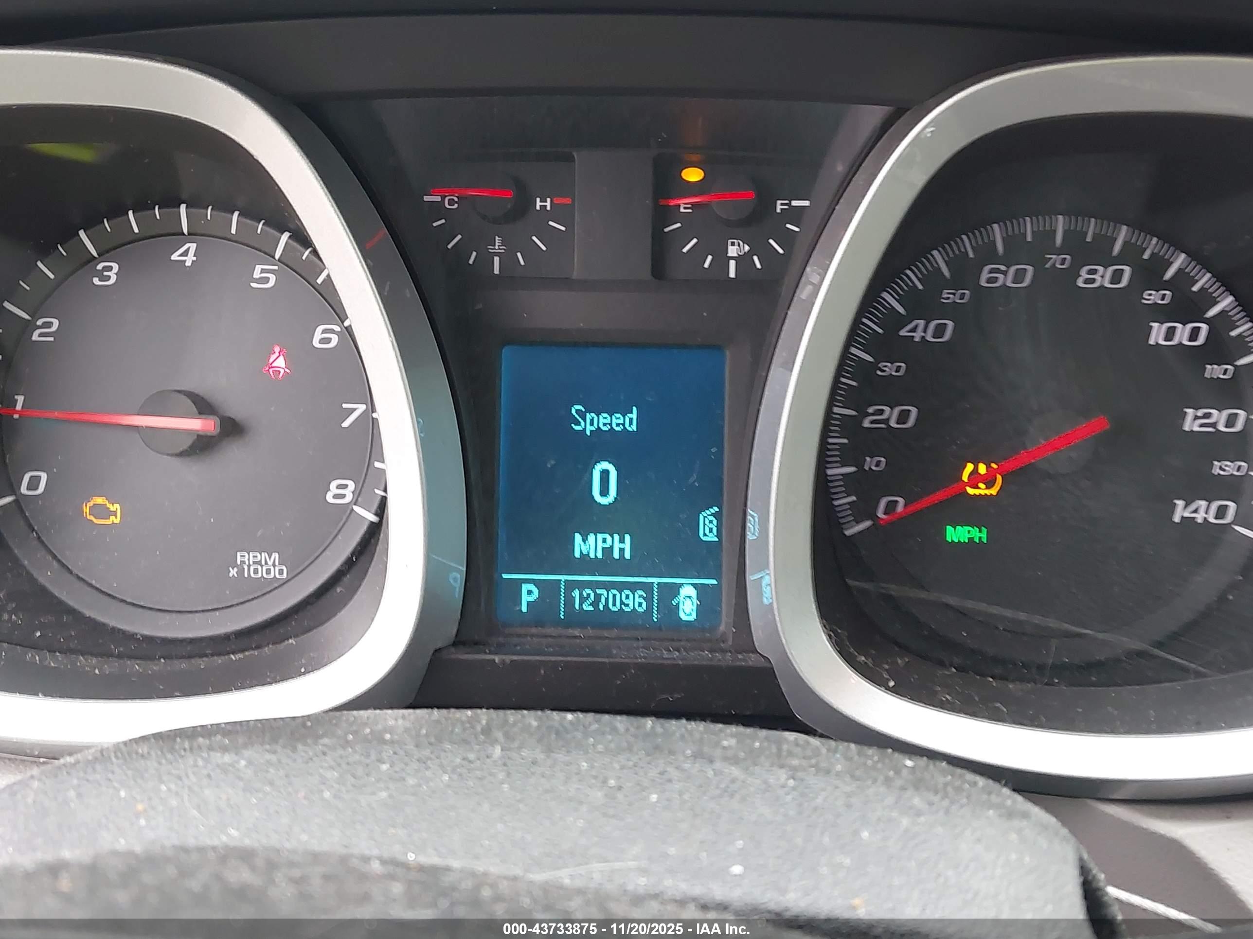 CHEVROLET EQUINOX image 7
