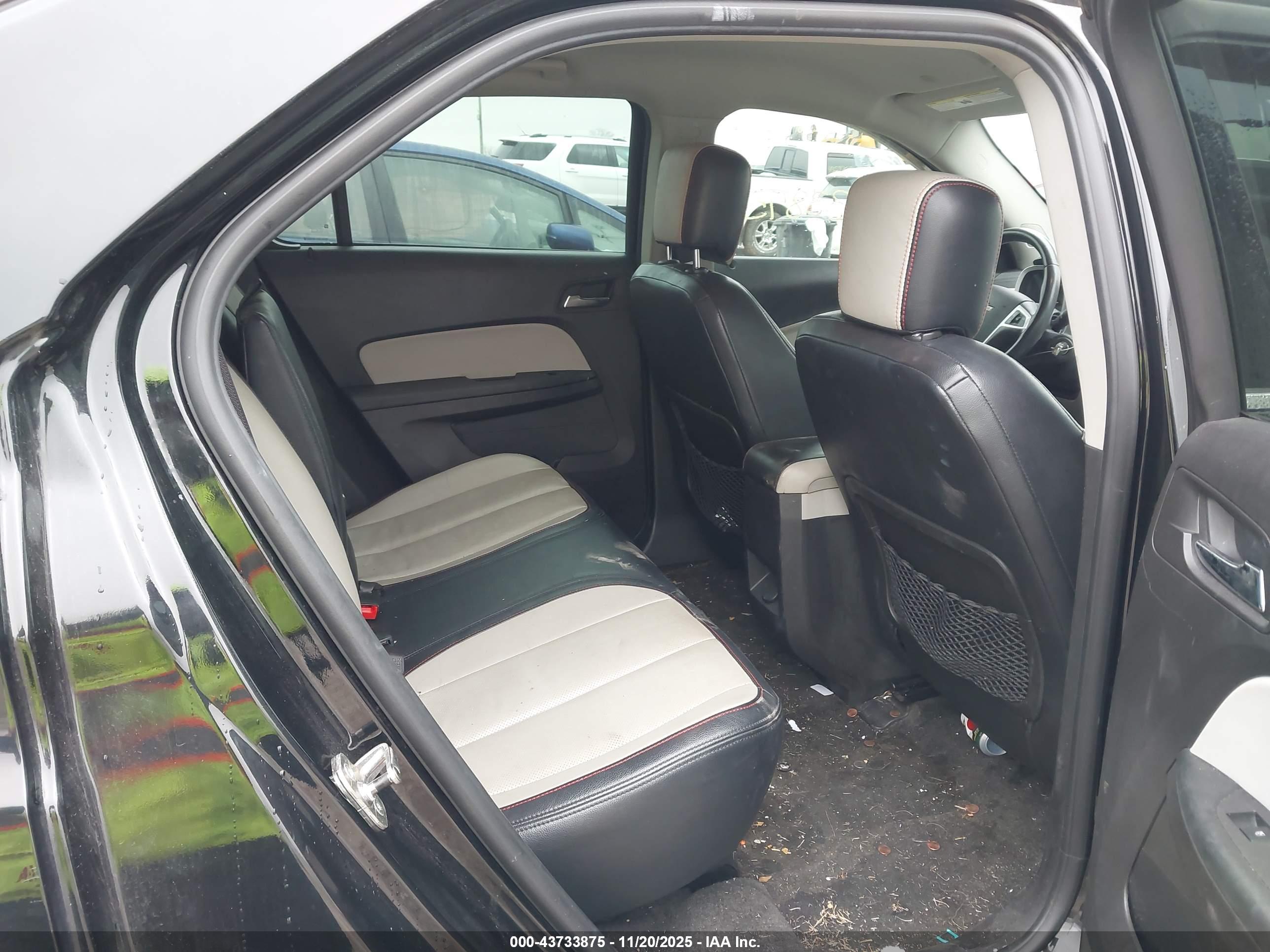 CHEVROLET EQUINOX image 8