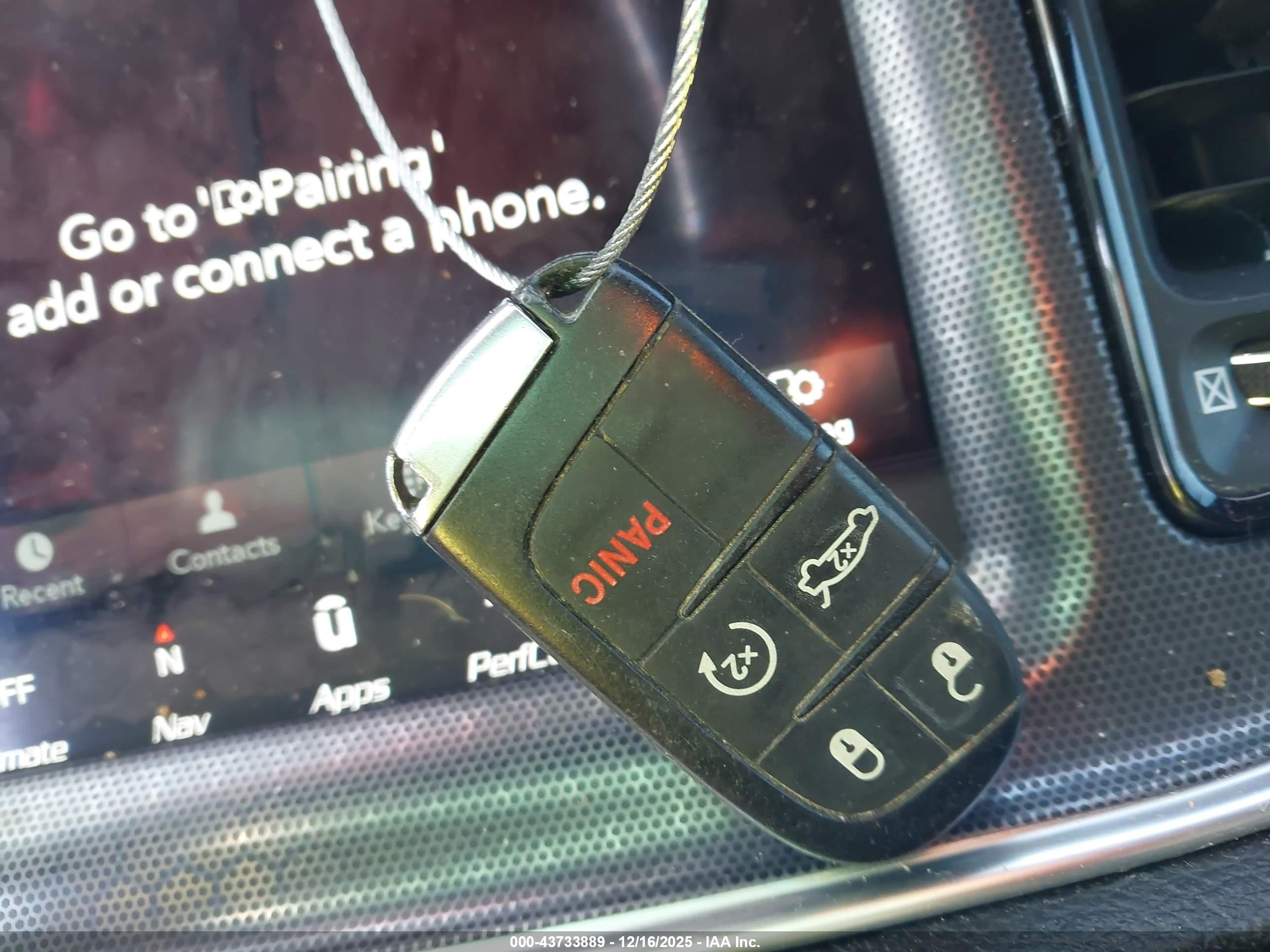 DODGE CHALLENGER image 11