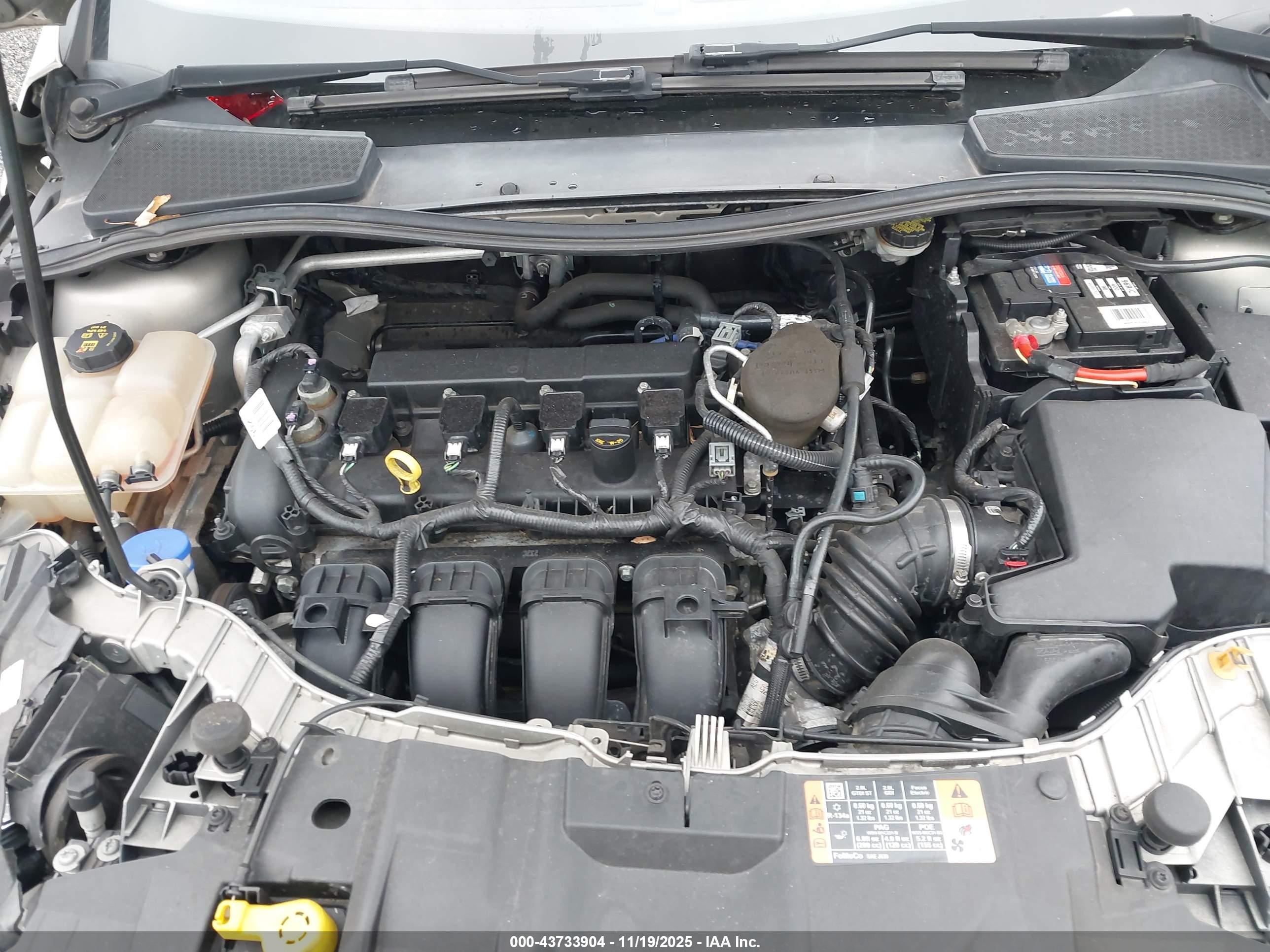 FORD FOCUS image 10