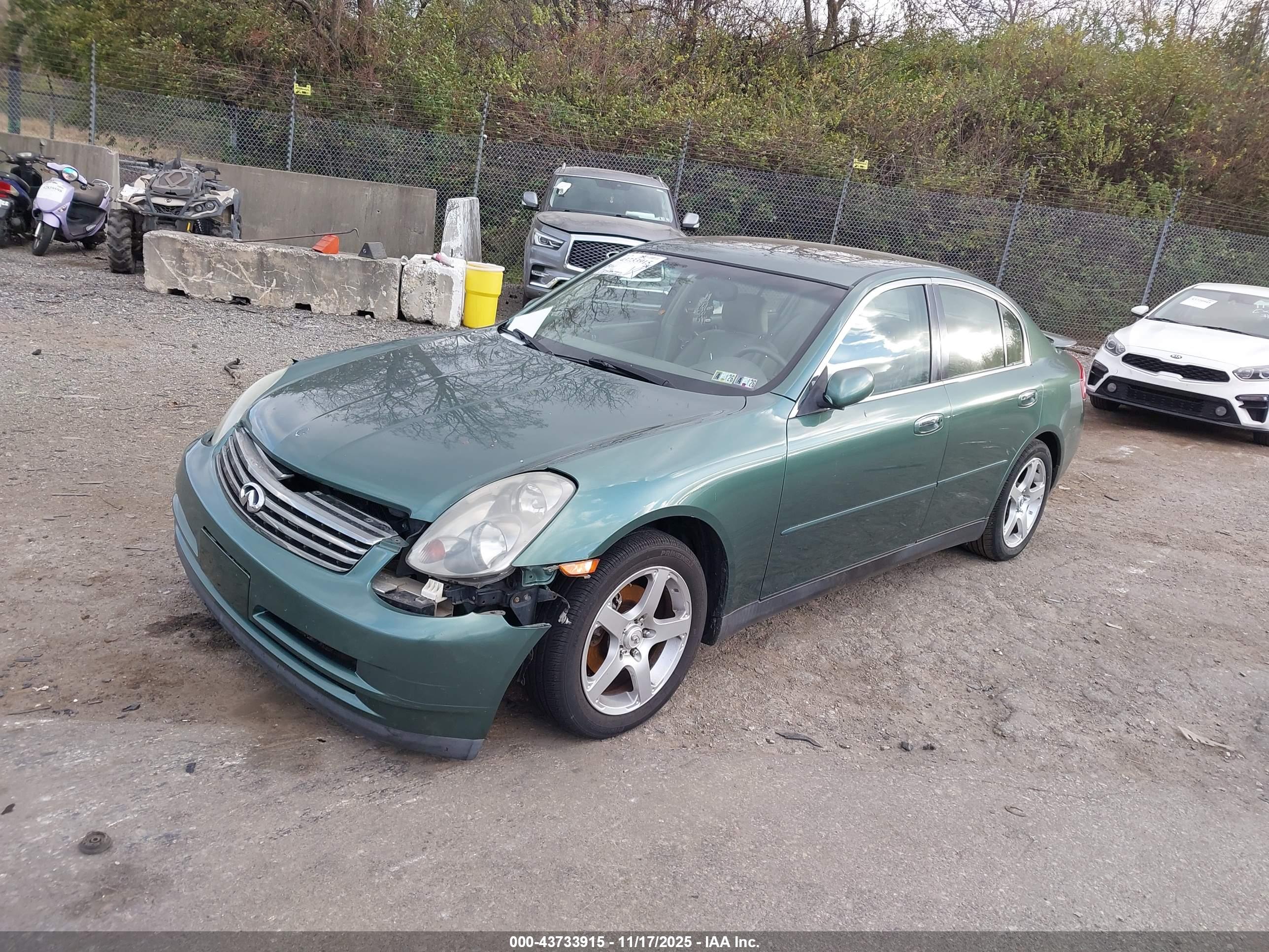 INFINITI G35 image 2