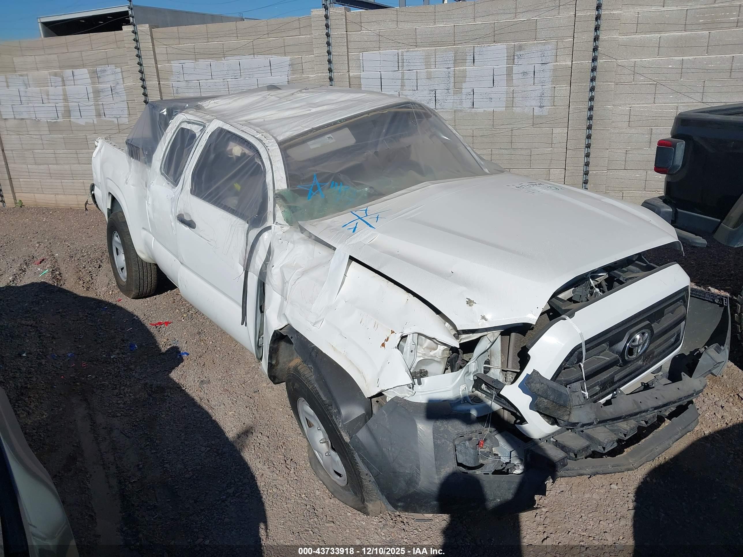 TOYOTA TACOMA image 6