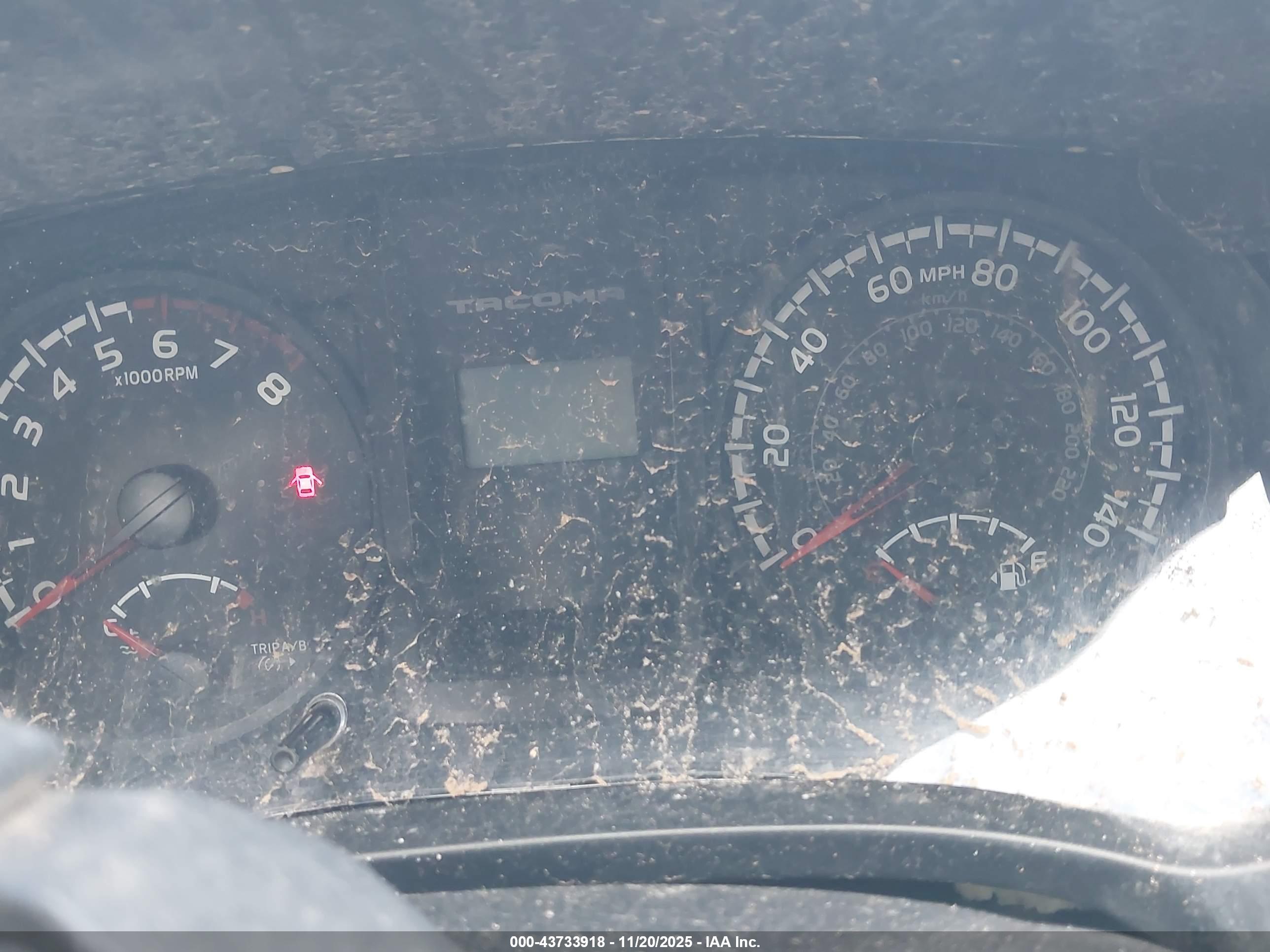 TOYOTA TACOMA image 7
