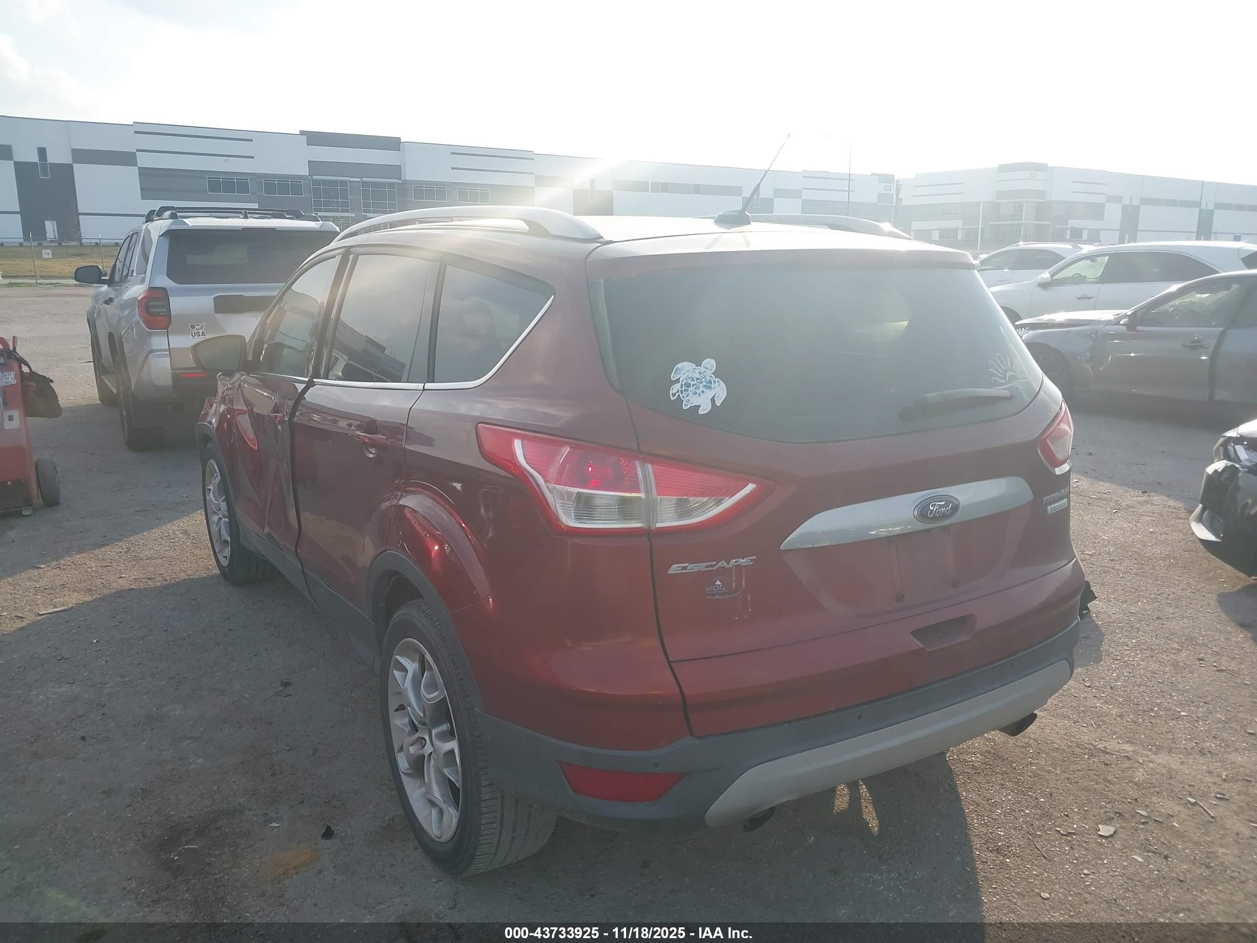 FORD ESCAPE image 3
