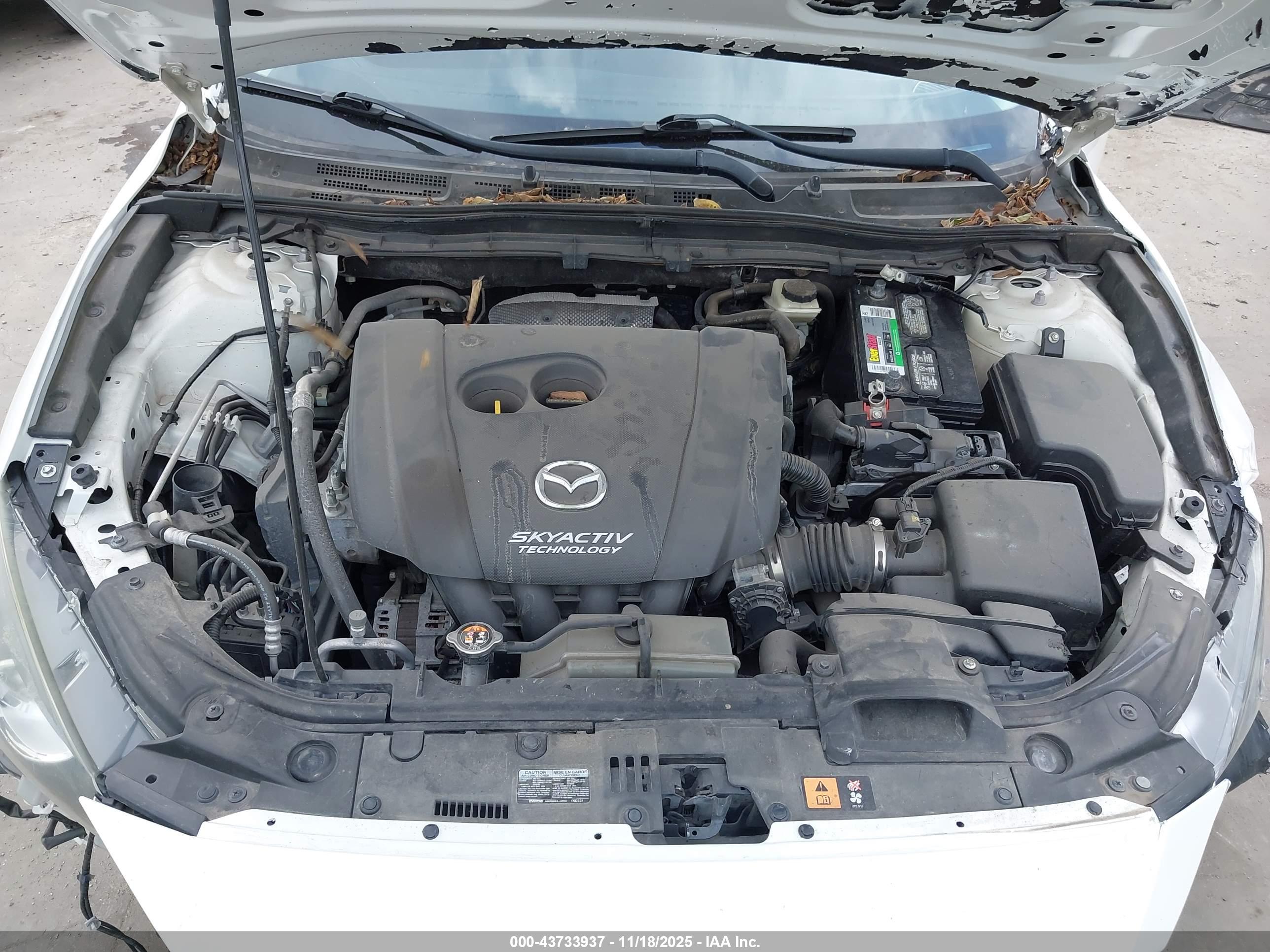 MAZDA MAZDA3 image 10