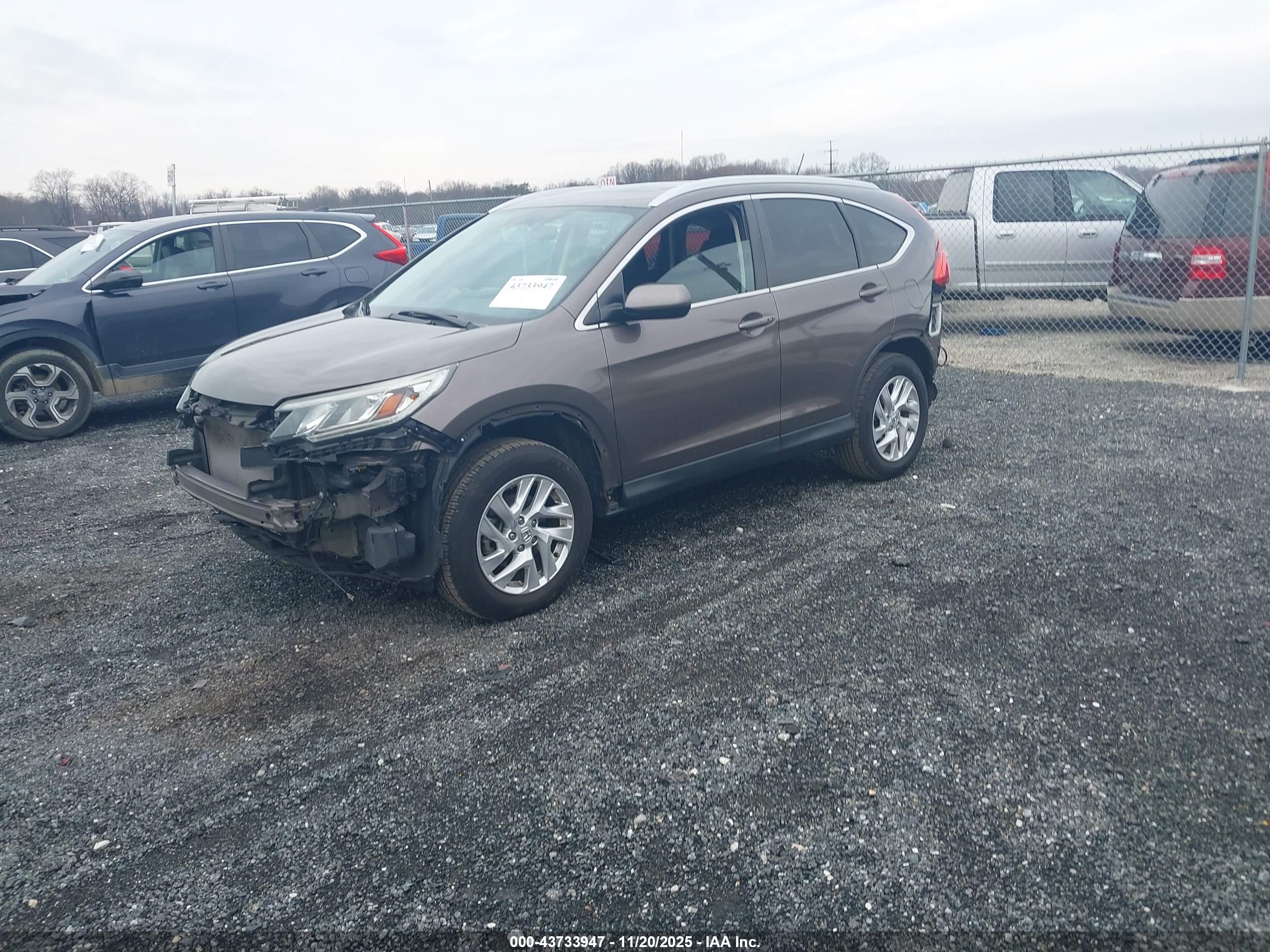 HONDA CR-V image 2