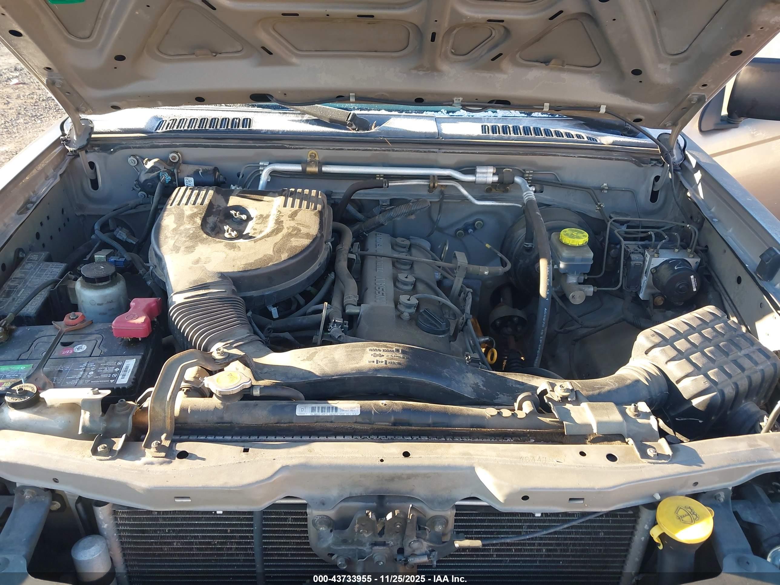 NISSAN FRONTIER image 10