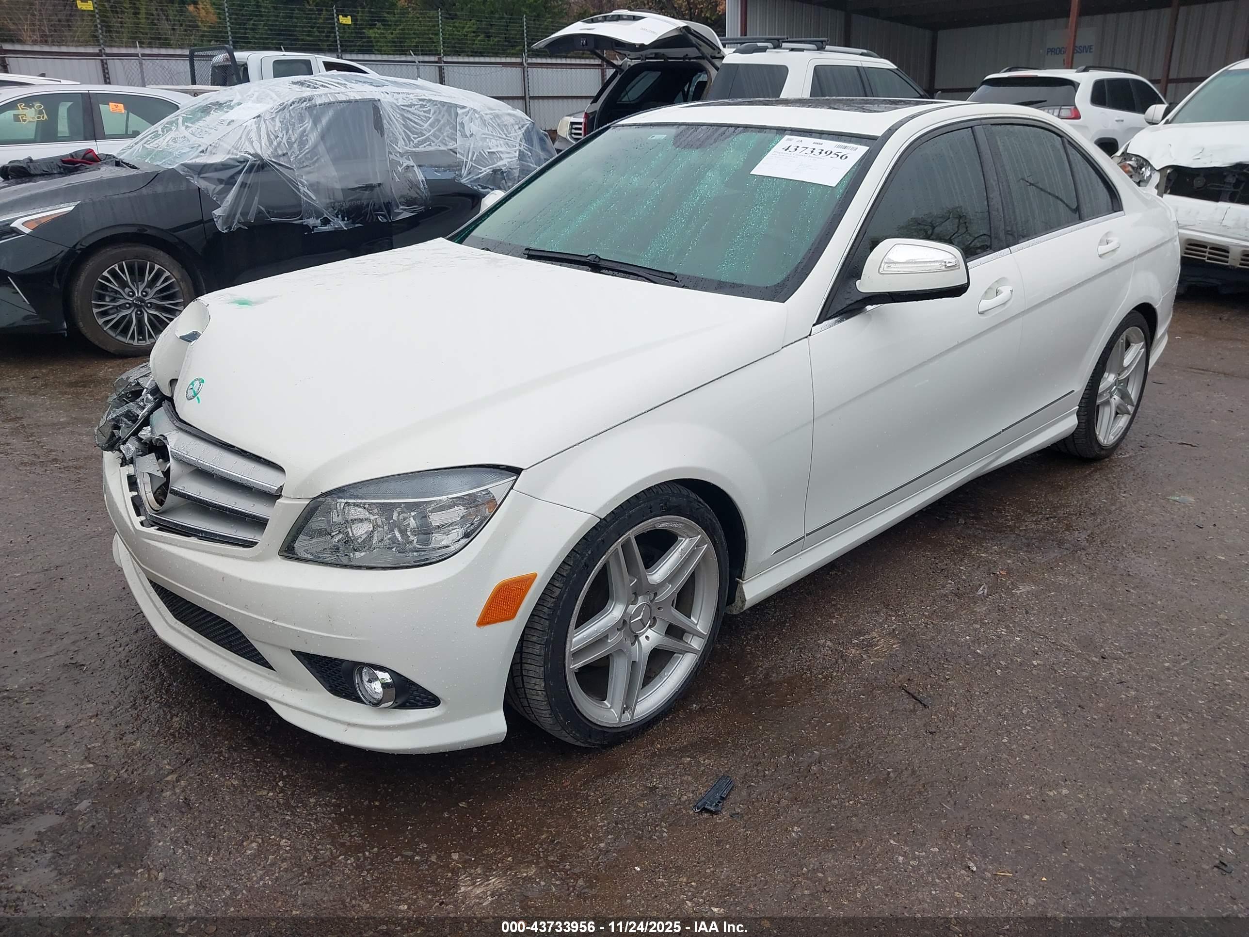 MERCEDES-BENZ C image 2