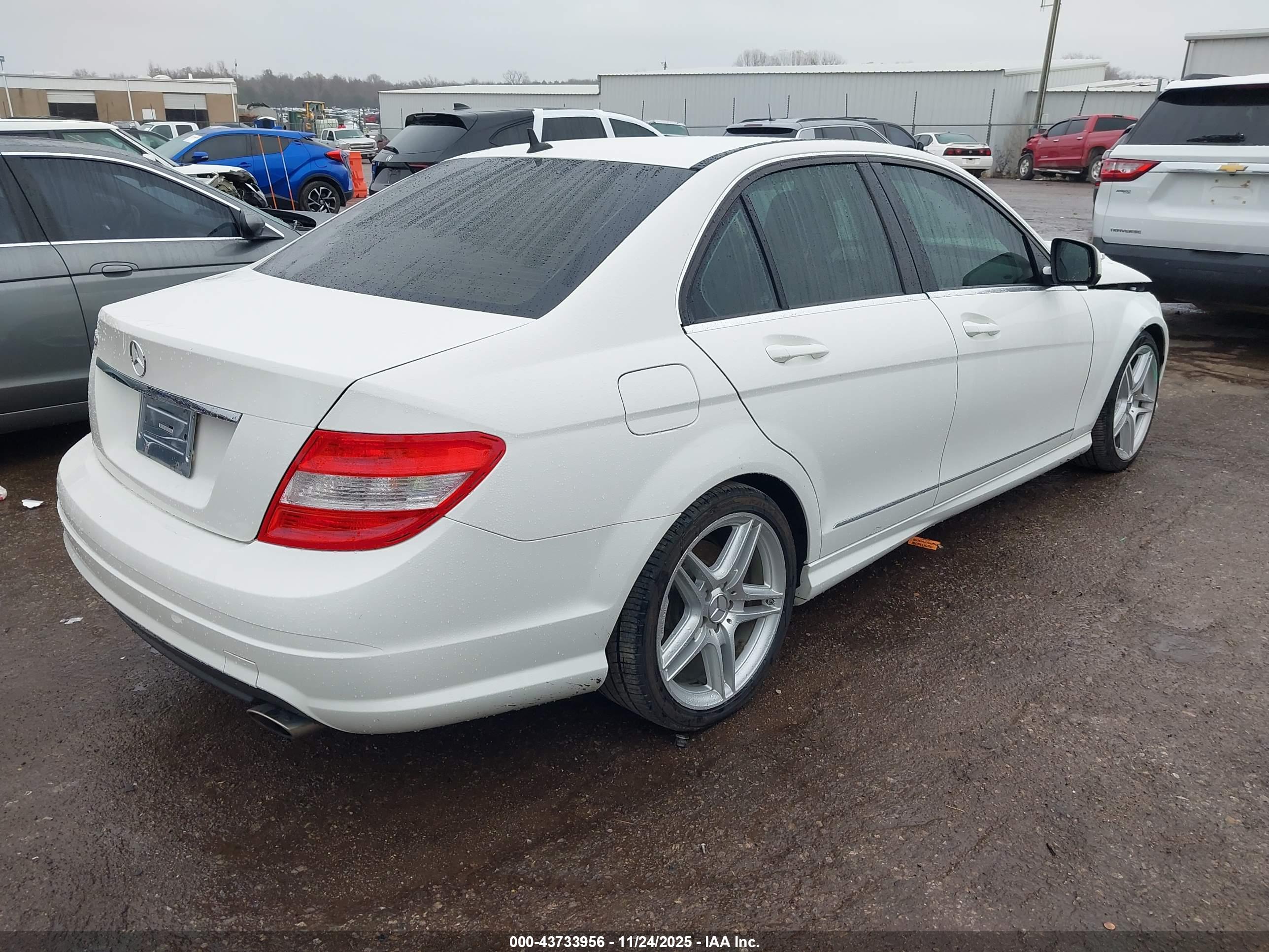 MERCEDES-BENZ C image 4