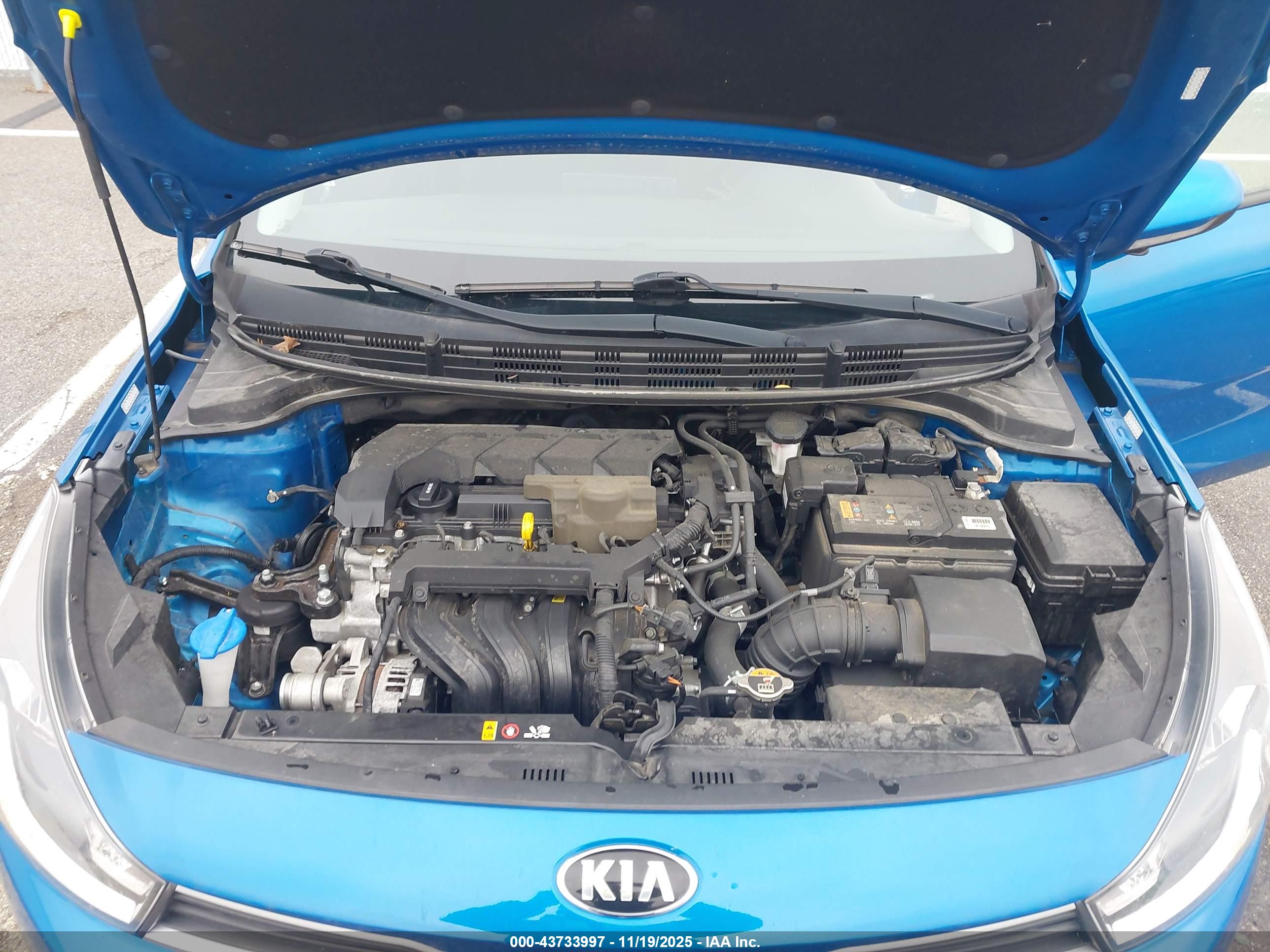 KIA RIO image 10