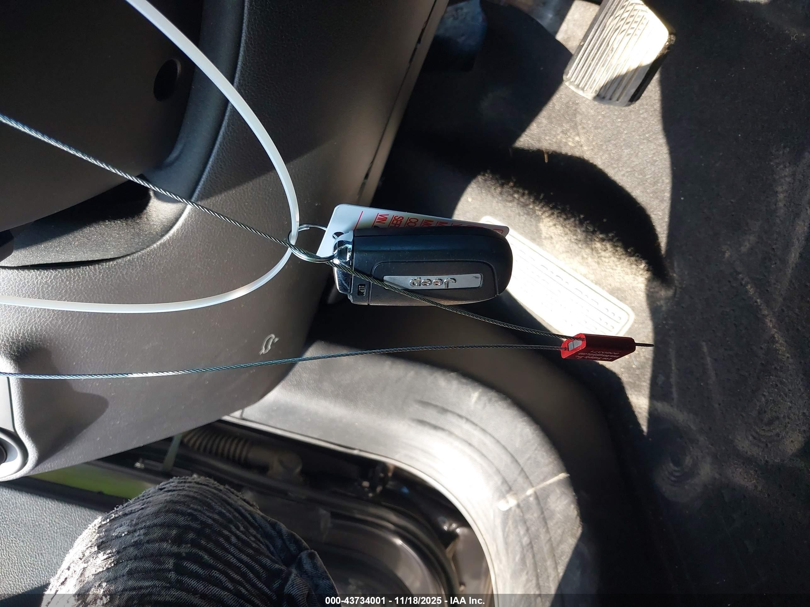 JEEP COMPASS image 11