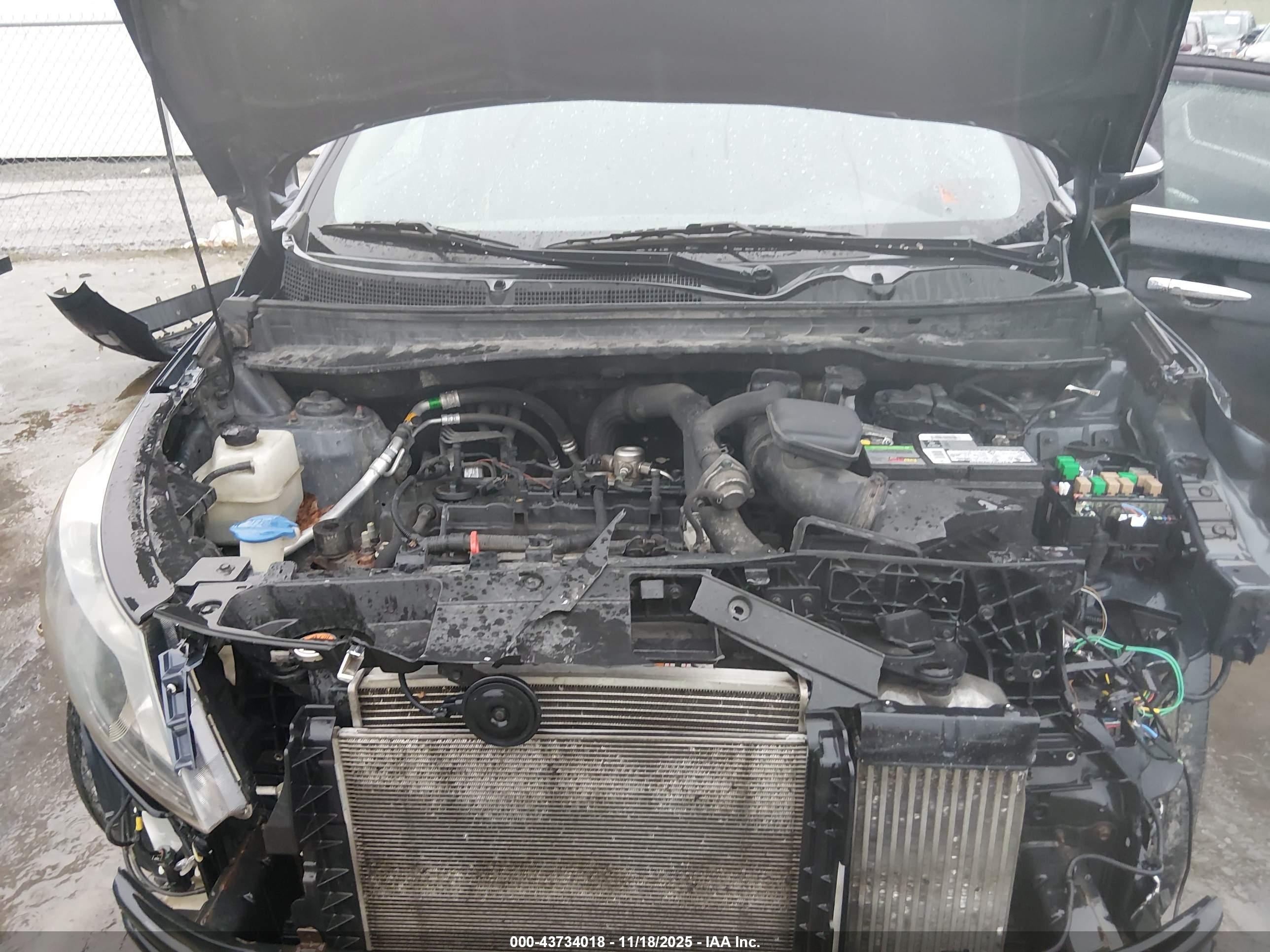 KIA SPORTAGE image 10