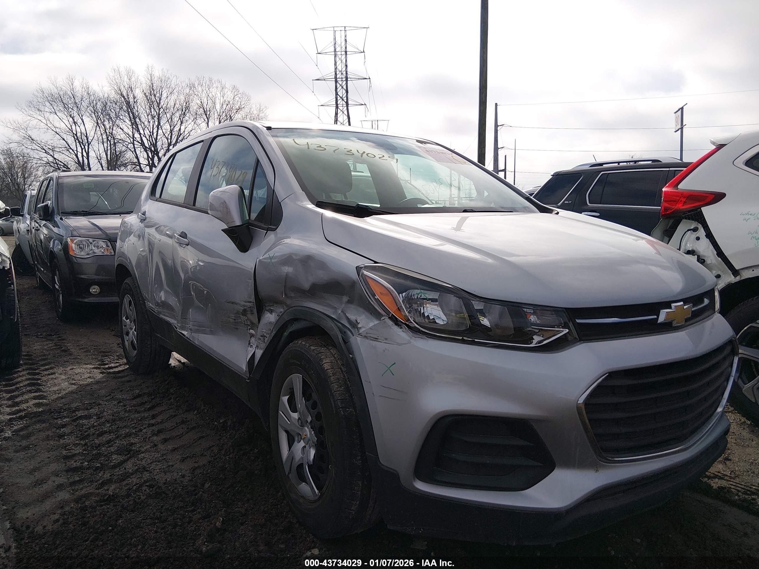 CHEVROLET TRAX image 6