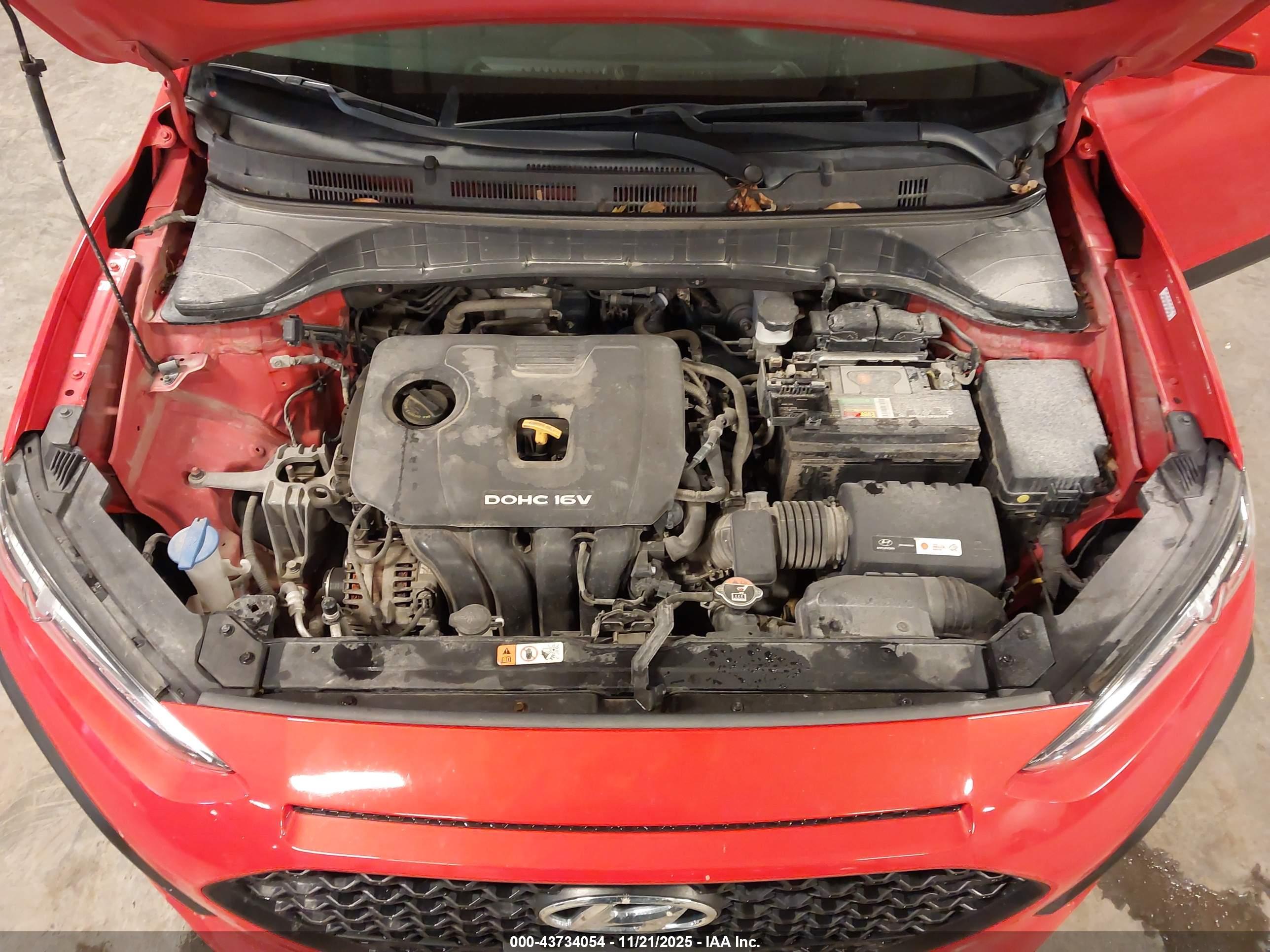 HYUNDAI KONA image 10