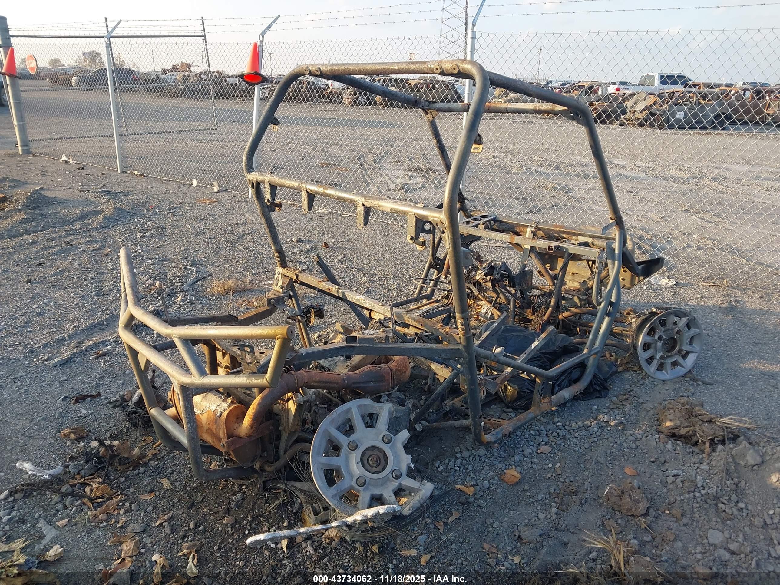 POLARIS RZR image 4