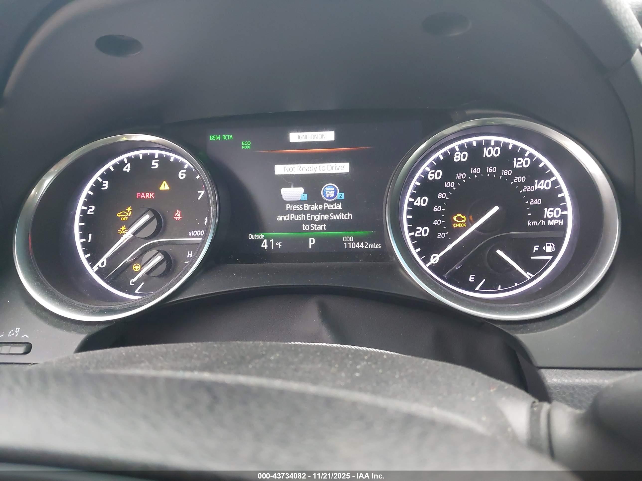 TOYOTA CAMRY image 7