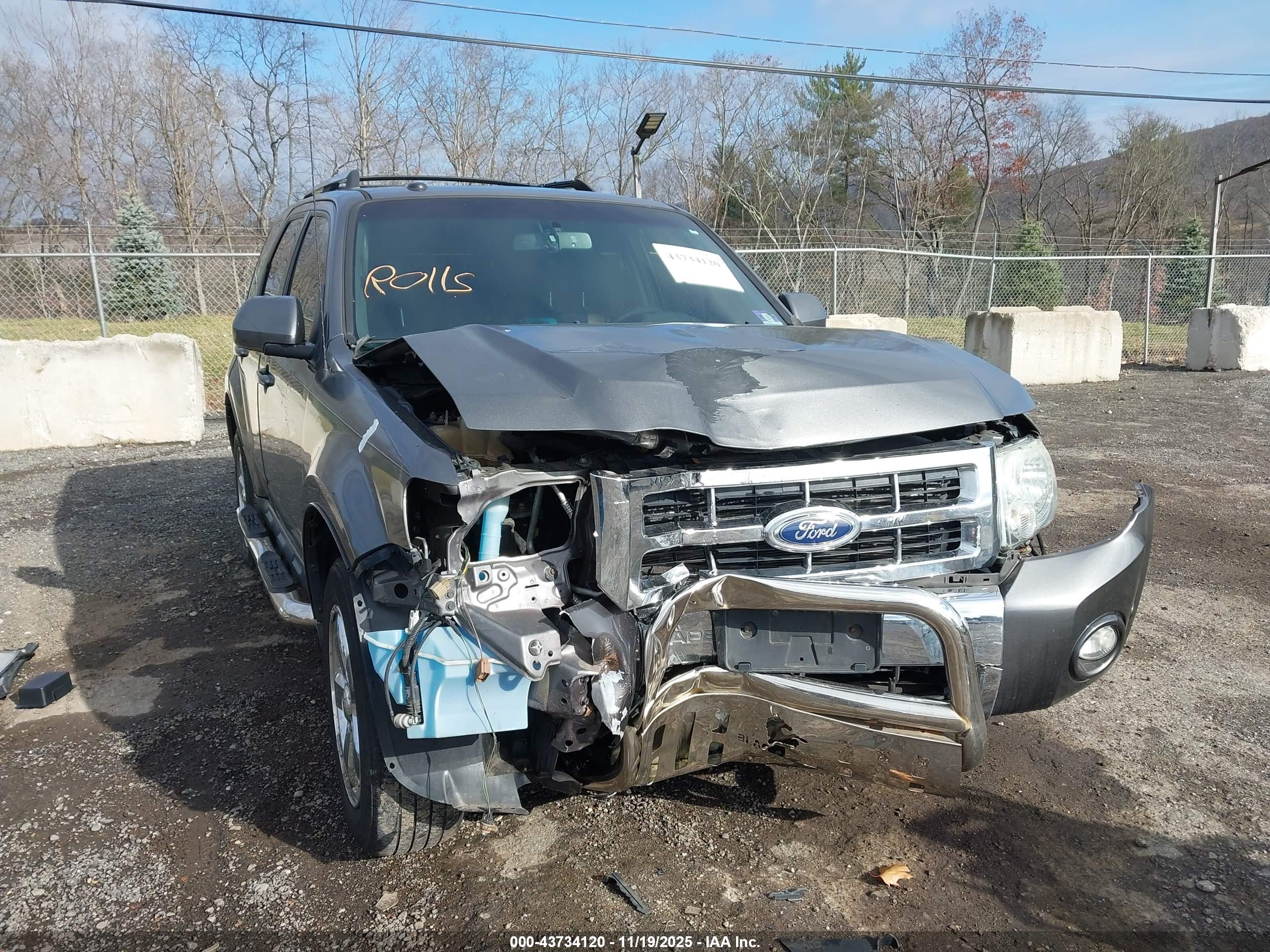 FORD ESCAPE image 6