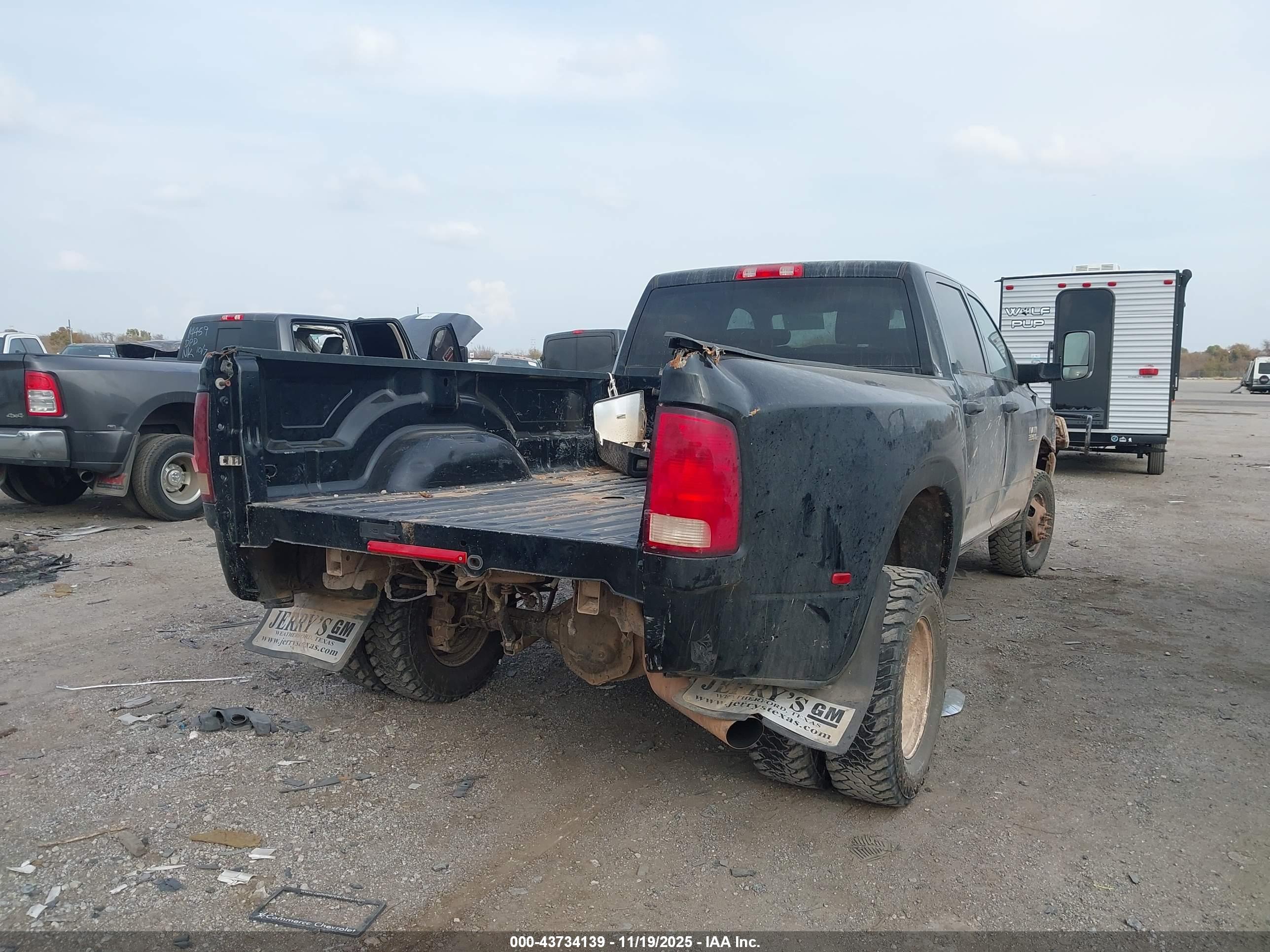 RAM 3500 image 4