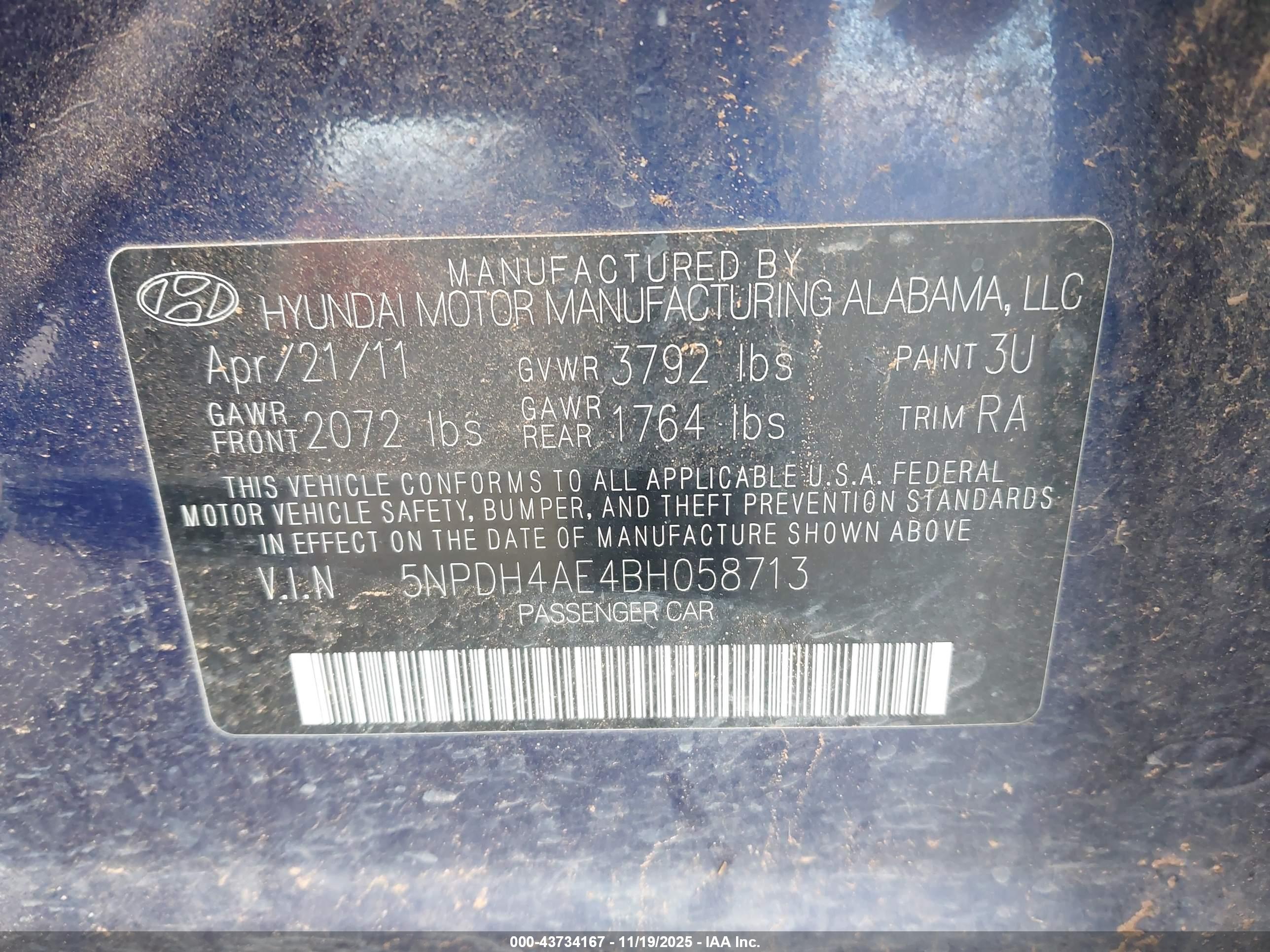 HYUNDAI ELANTRA image 9