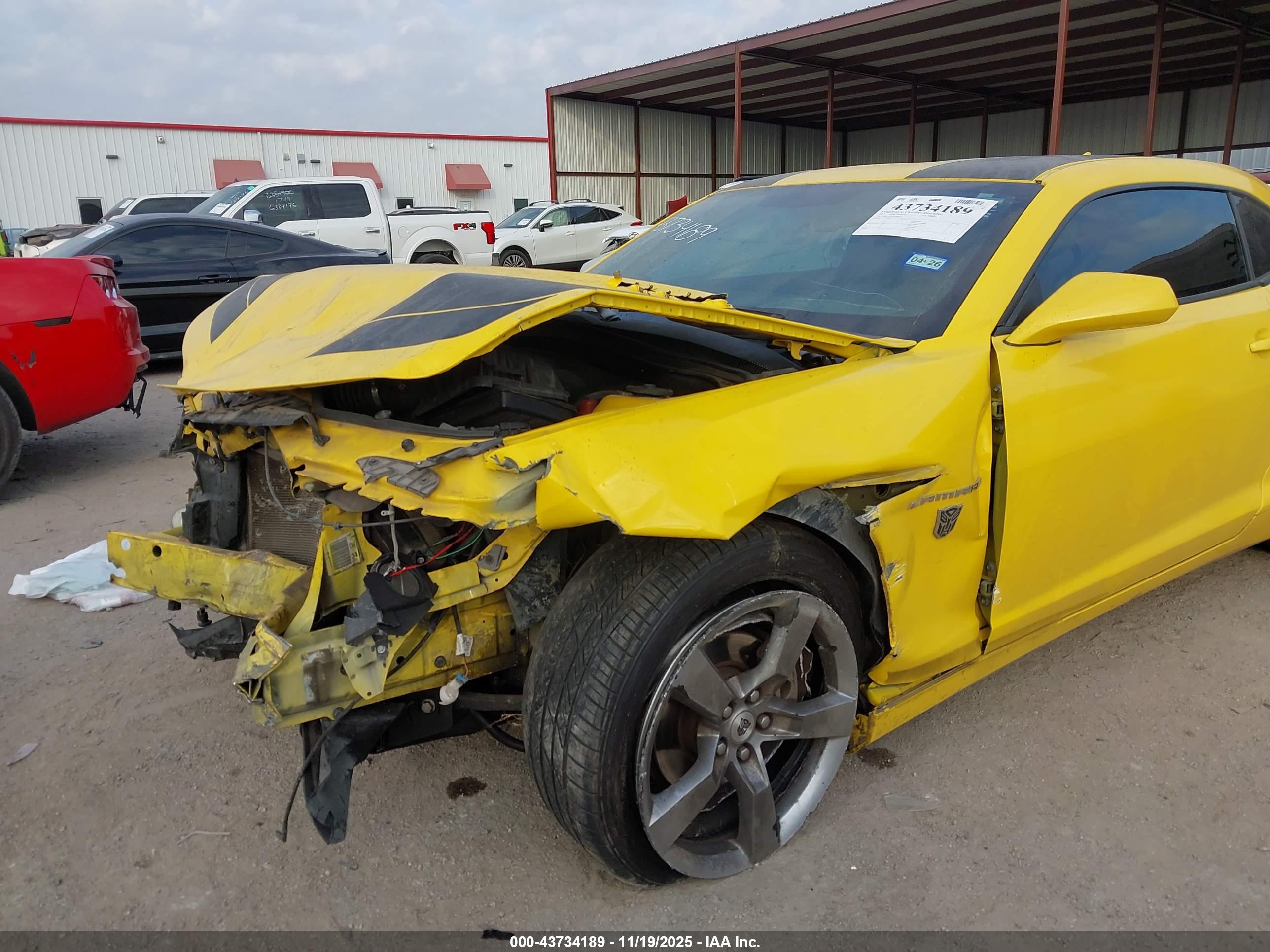 CHEVROLET CAMARO image 6