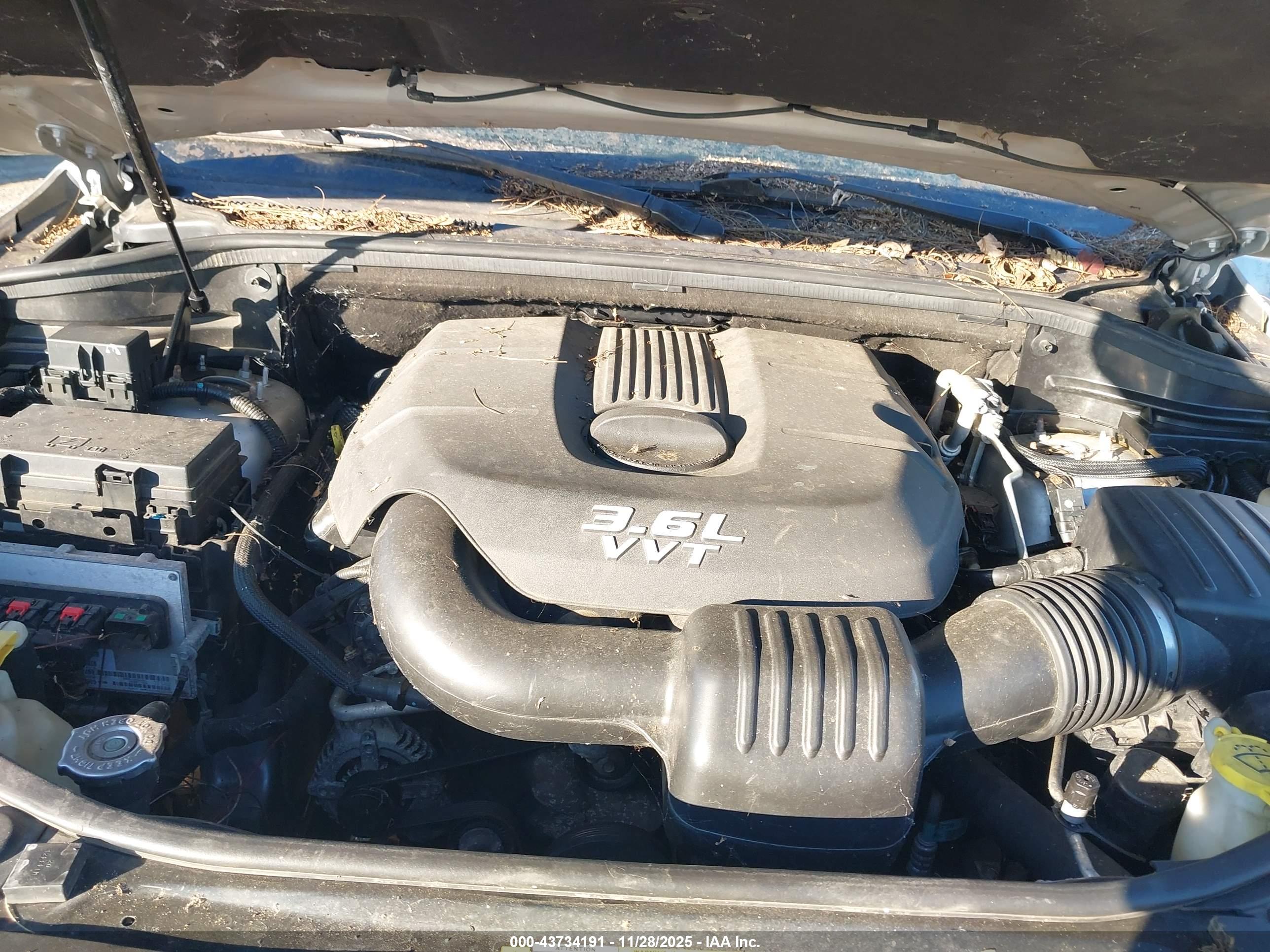 JEEP GRAND image 10