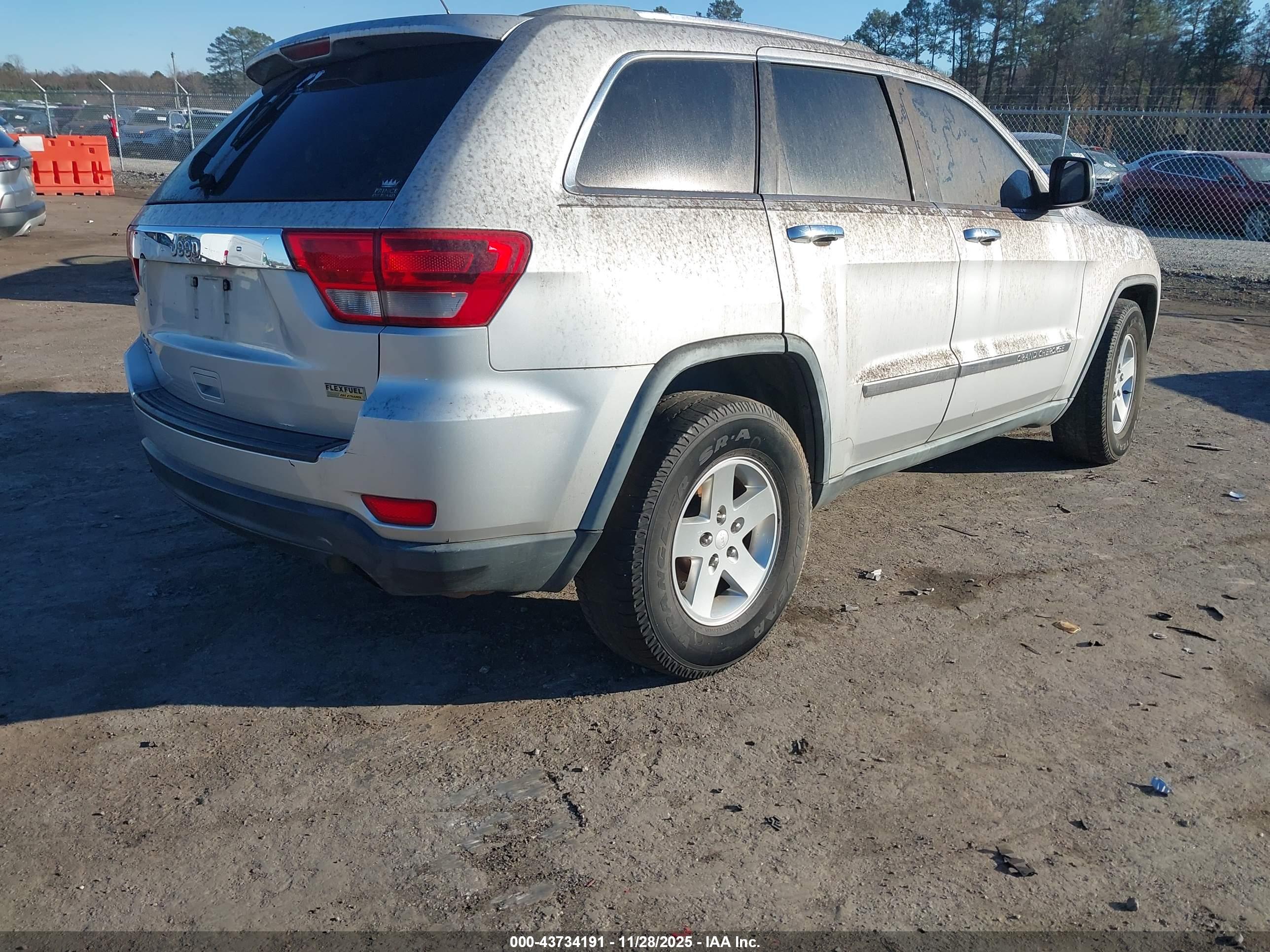 JEEP GRAND image 4