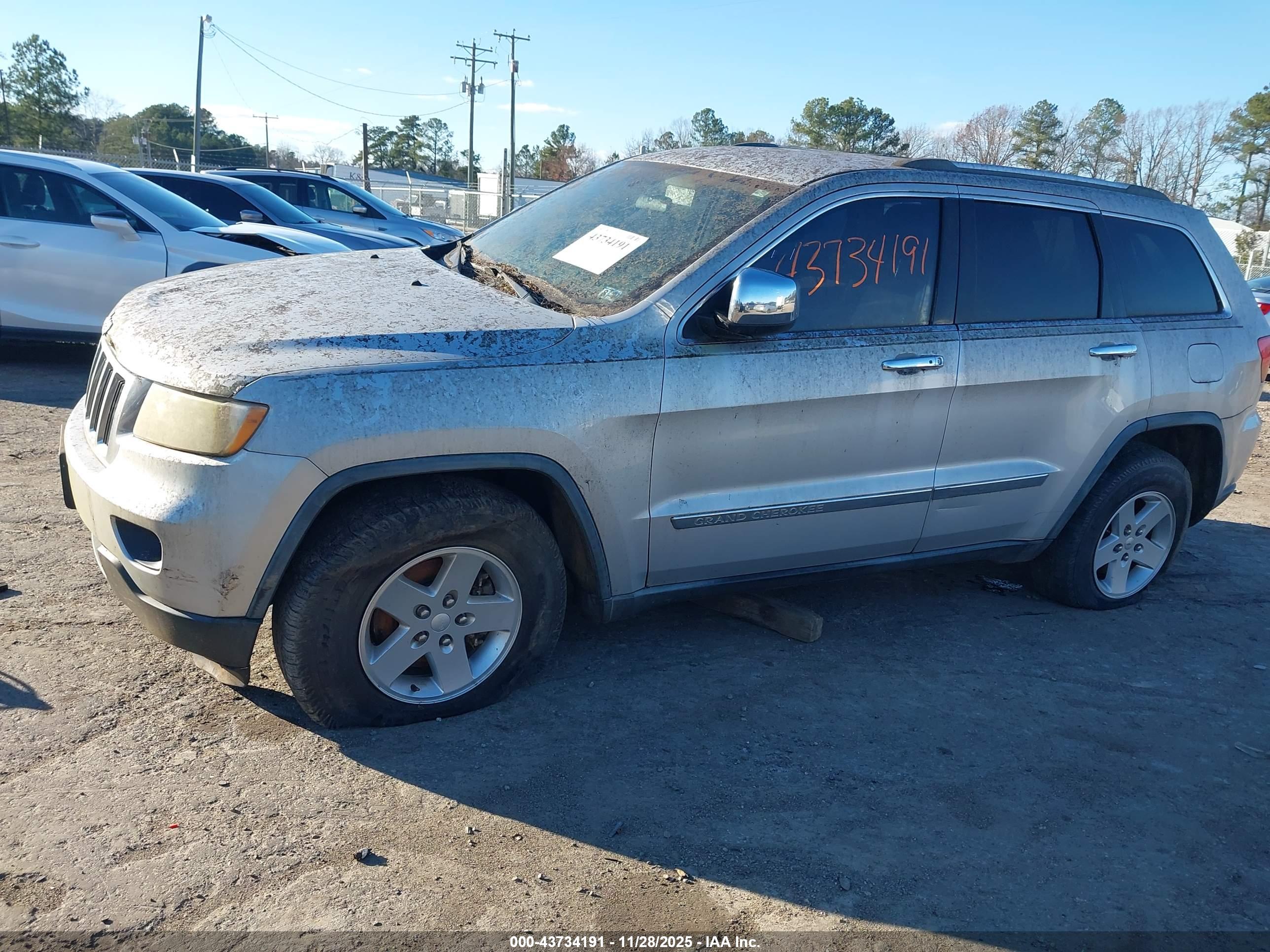 JEEP GRAND image 6