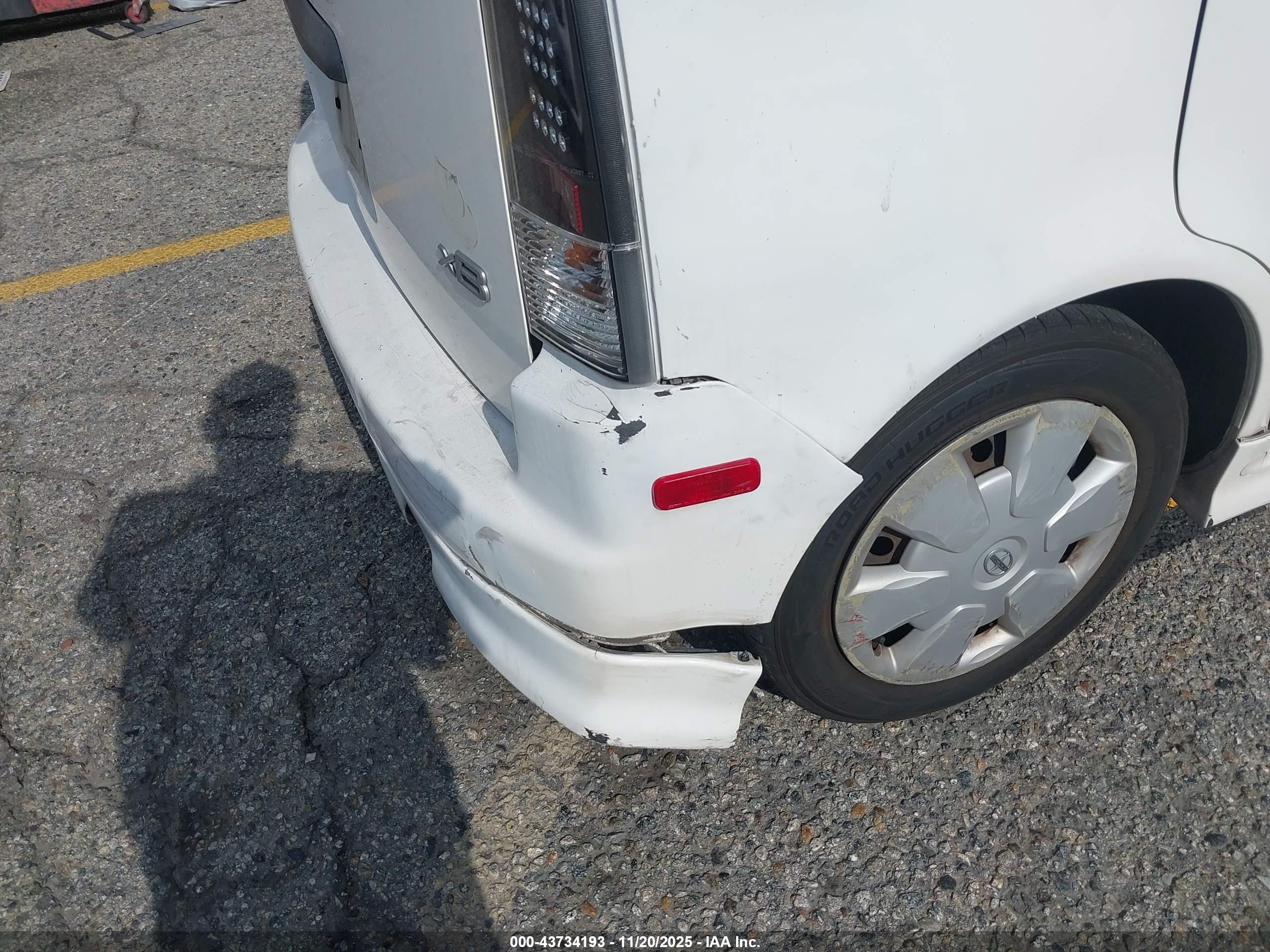 SCION XB image 6