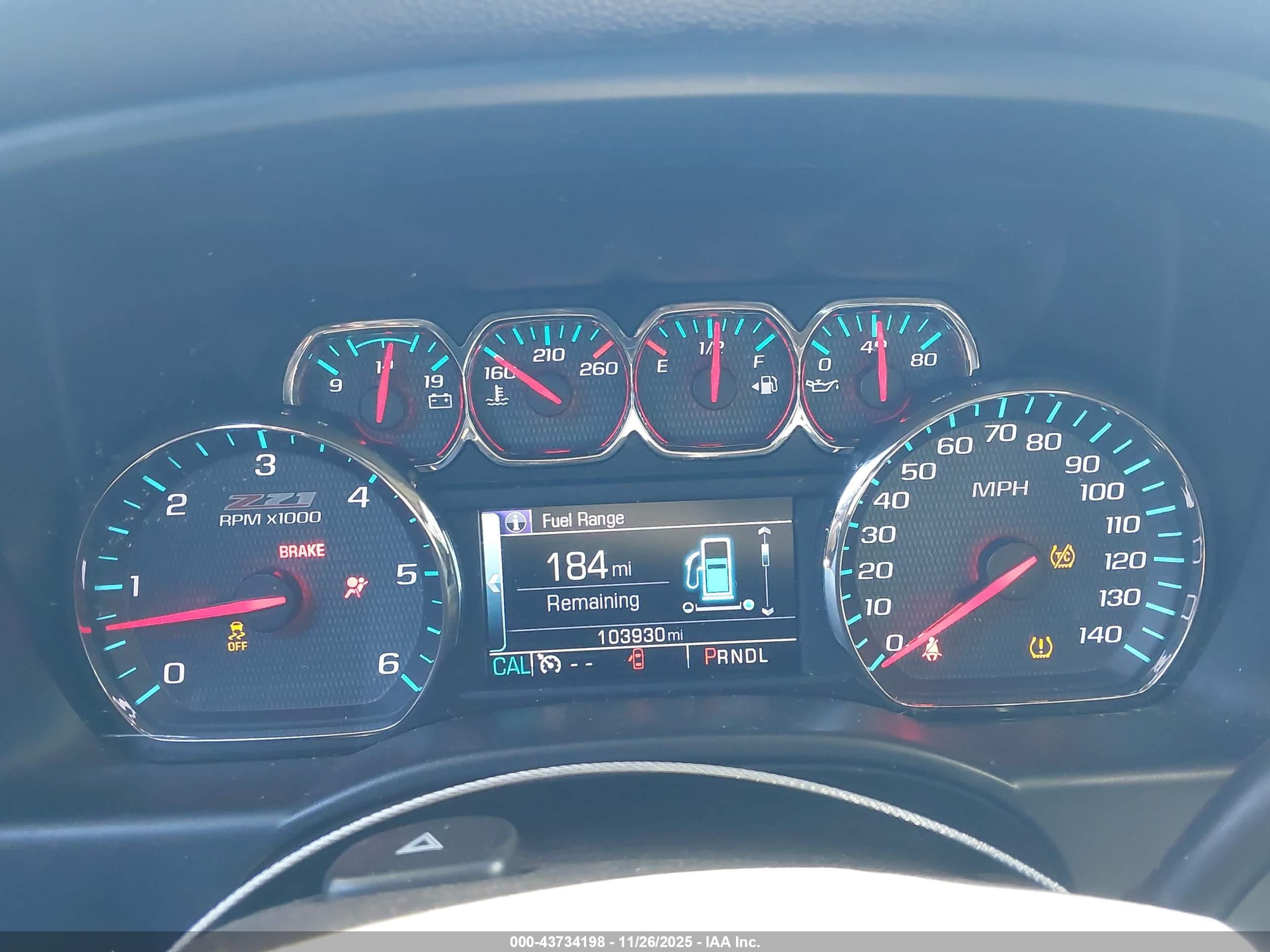 CHEVROLET SILVERADO image 7