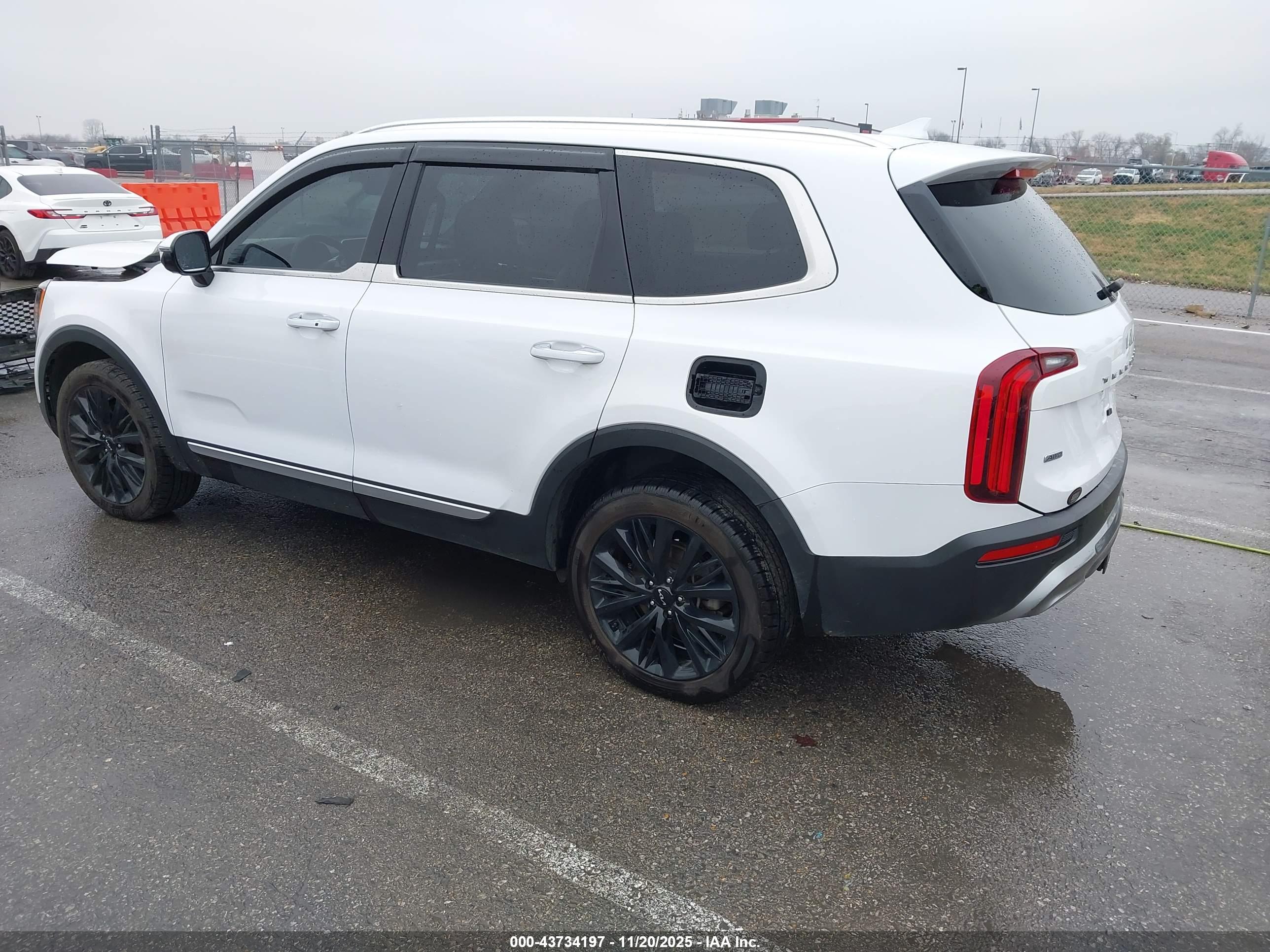 KIA TELLURIDE image 3