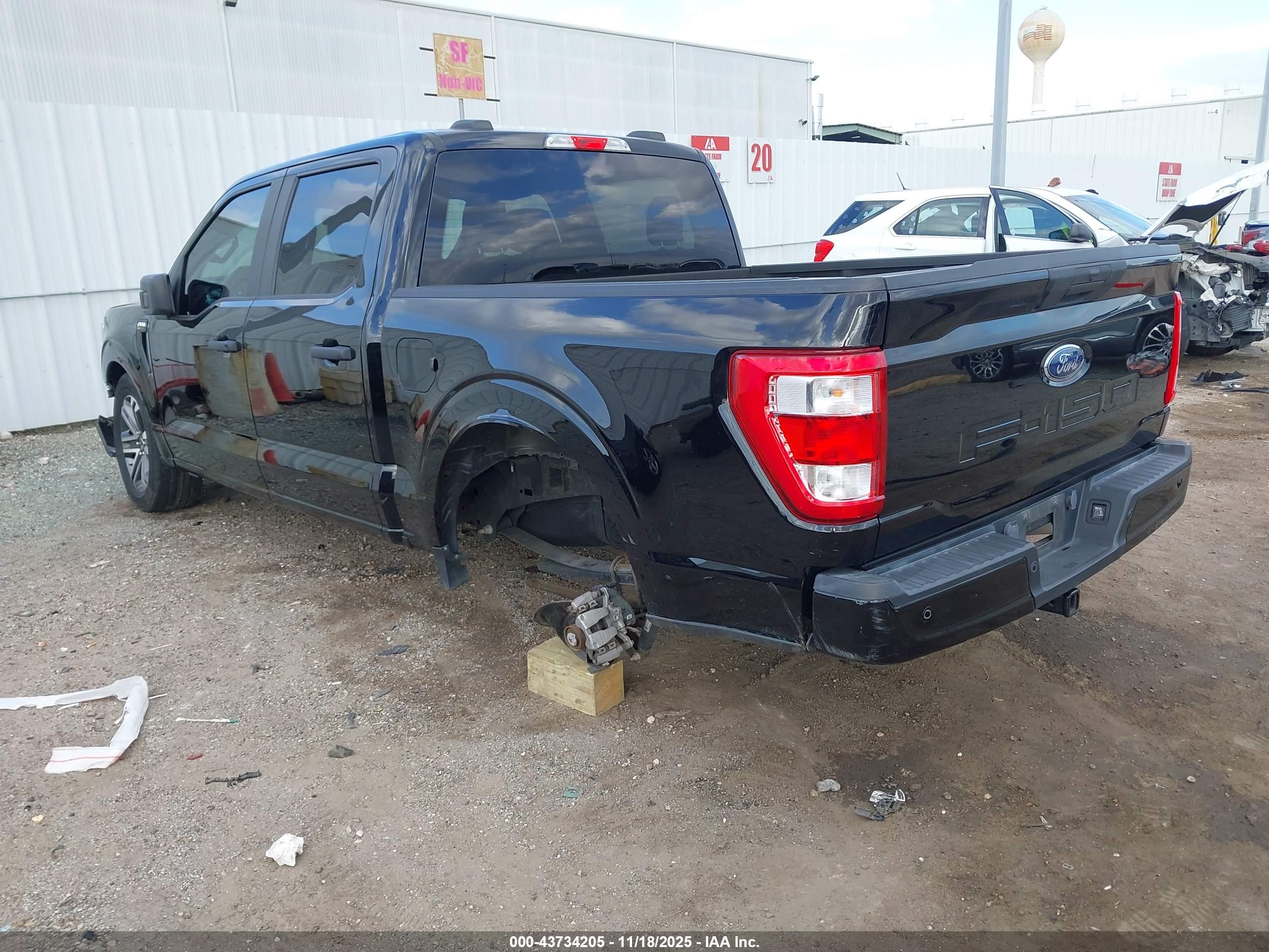 FORD F-150 image 3