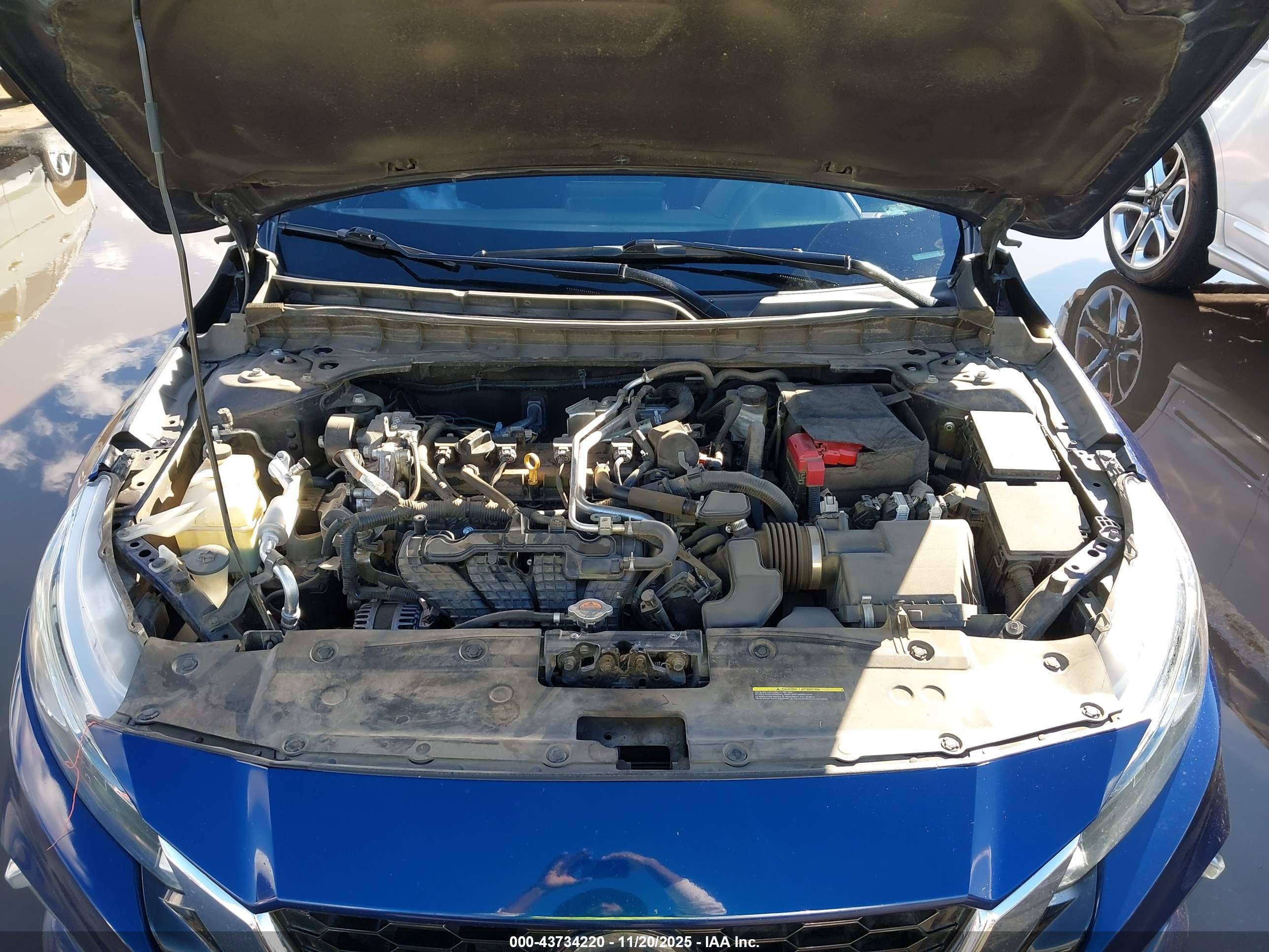 NISSAN ALTIMA image 10