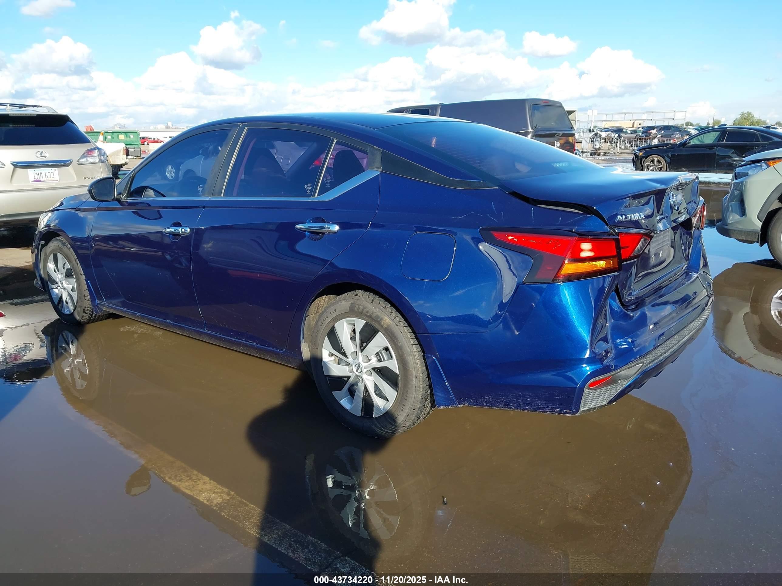 NISSAN ALTIMA image 3