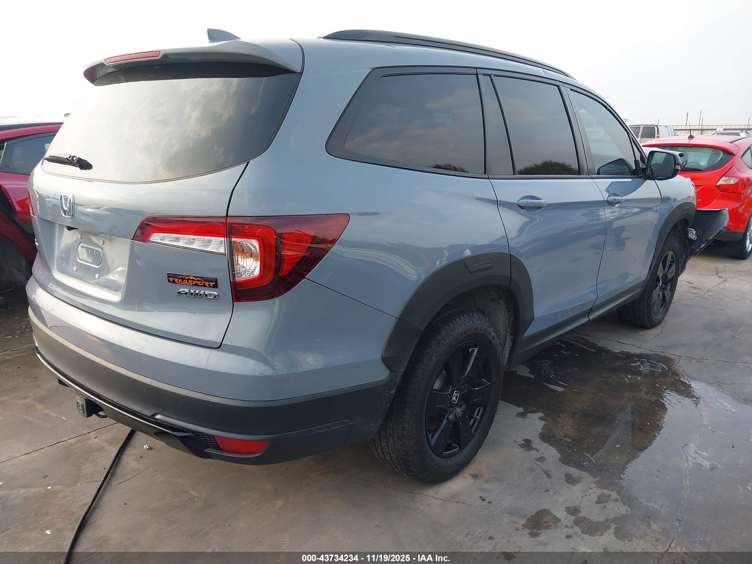 HONDA PILOT image 4