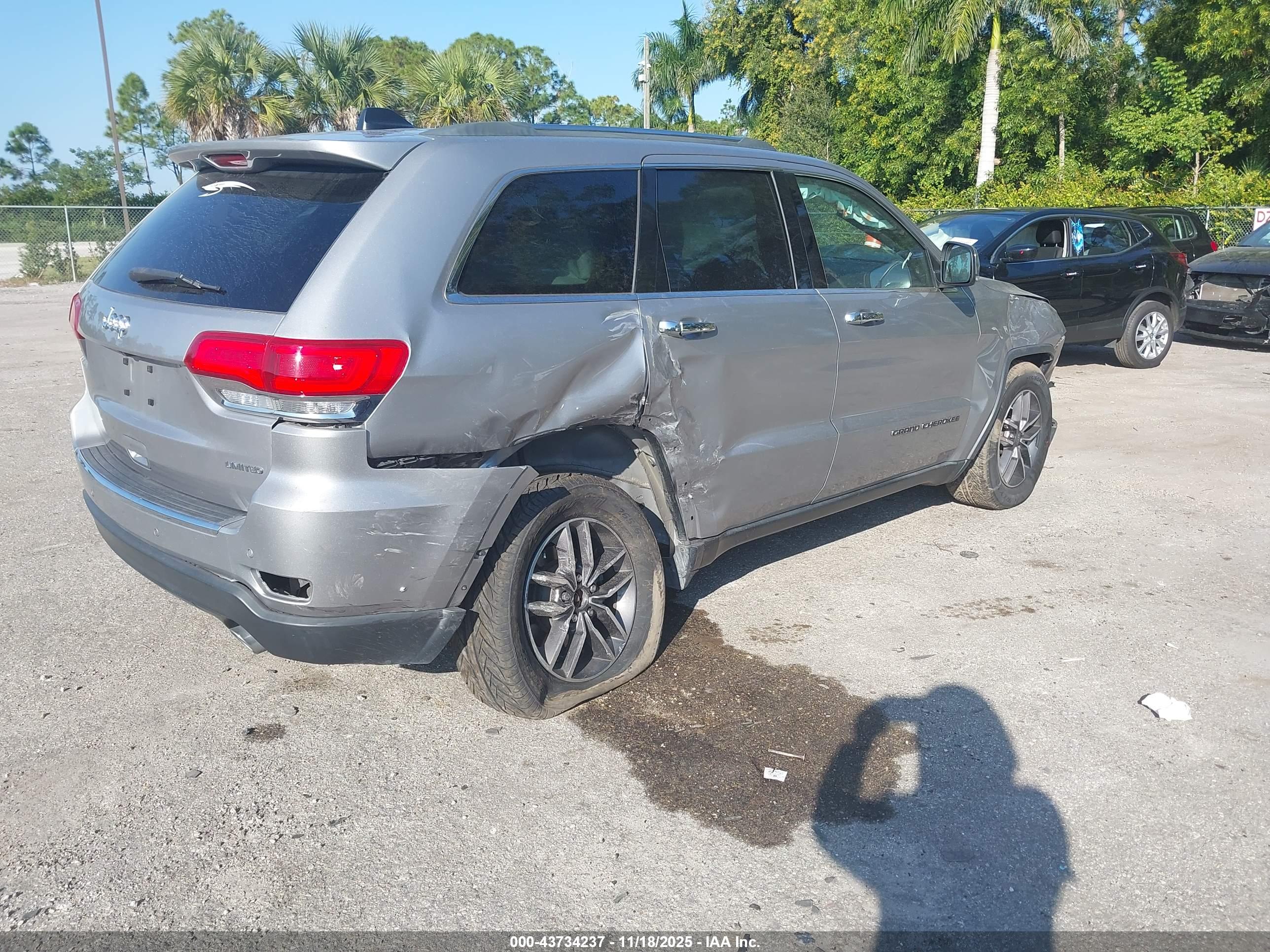 JEEP GRAND image 4