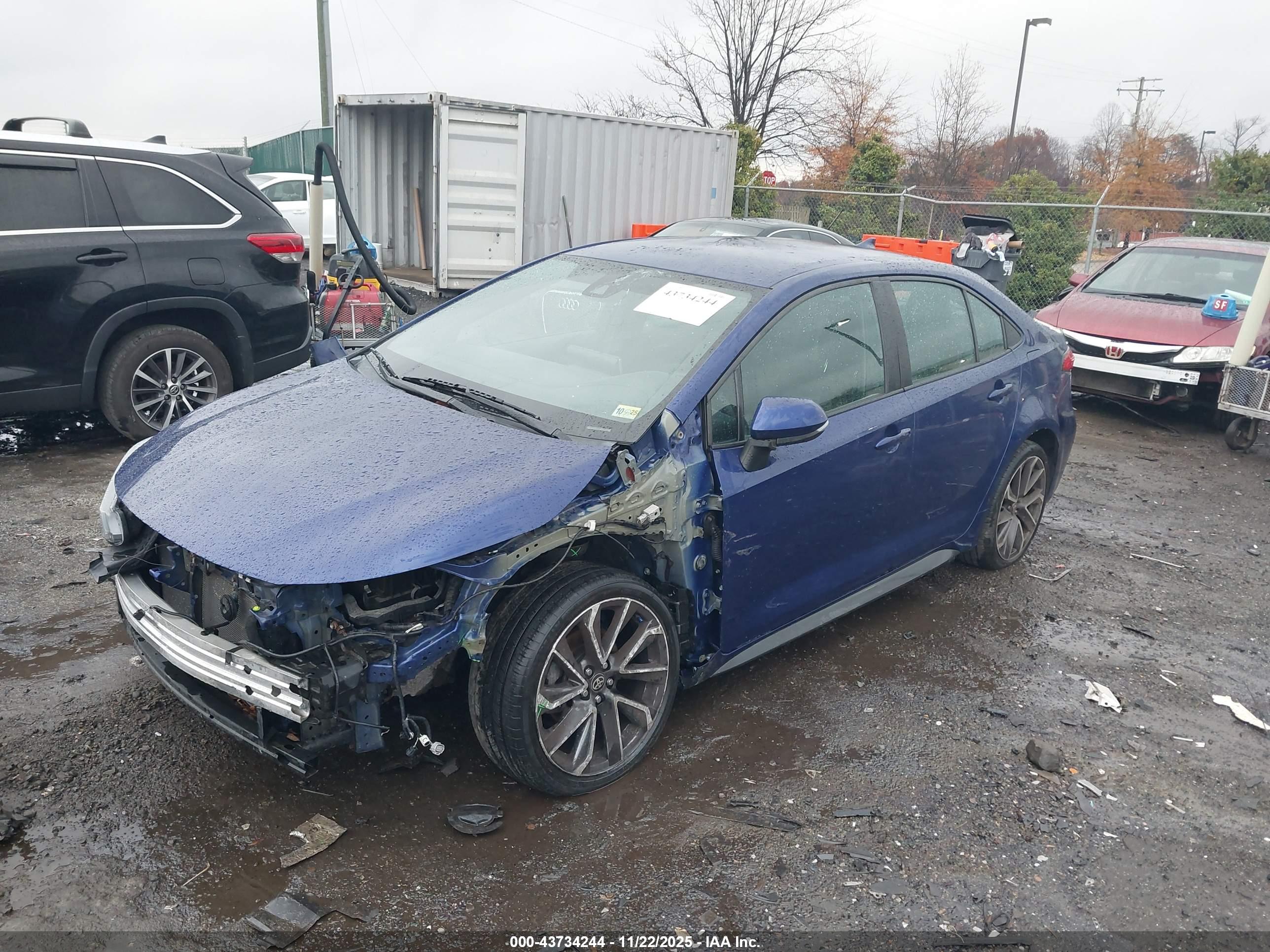 TOYOTA COROLLA image 2