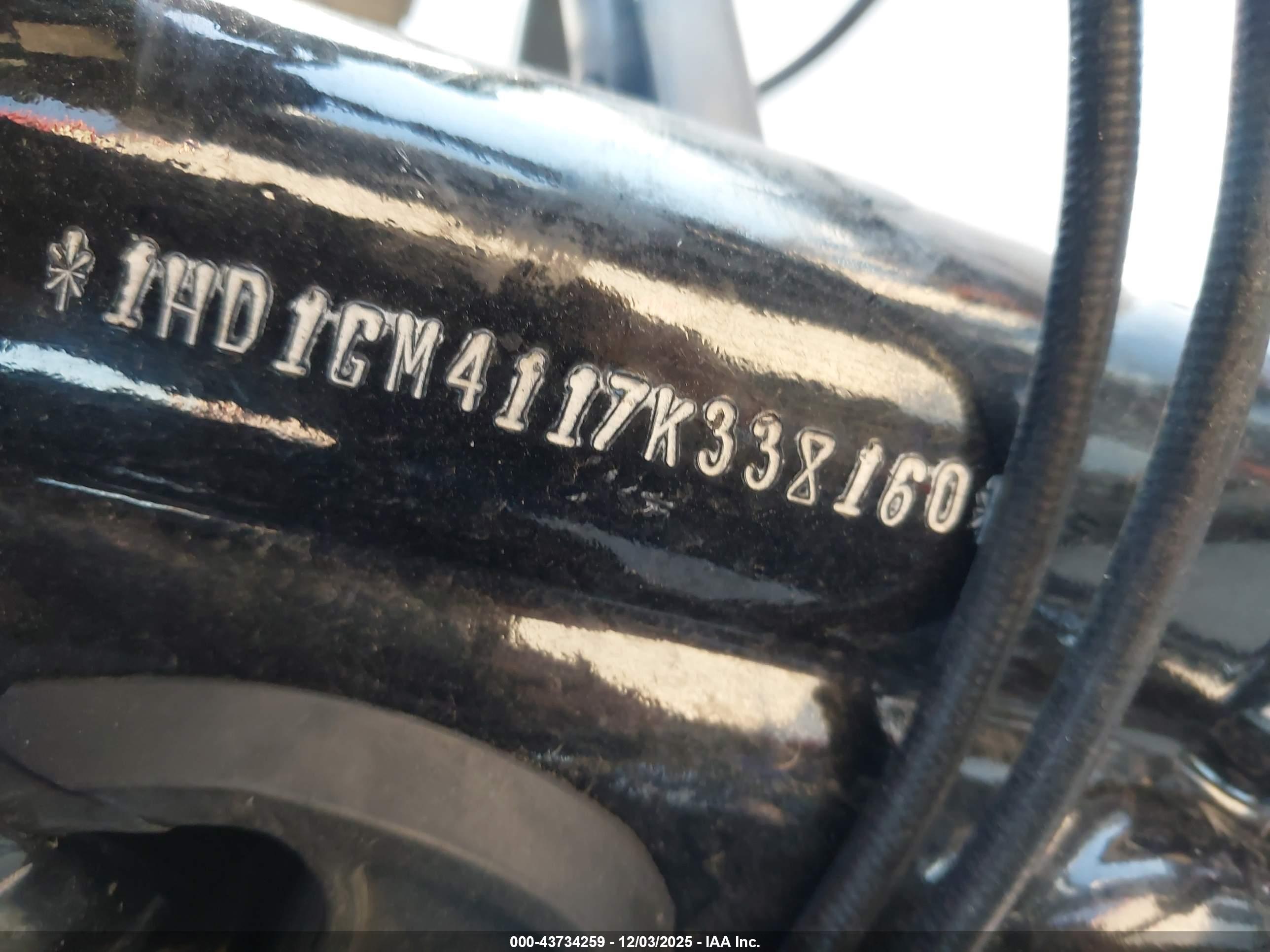HARLEY-DAVIDSON FXD image 10