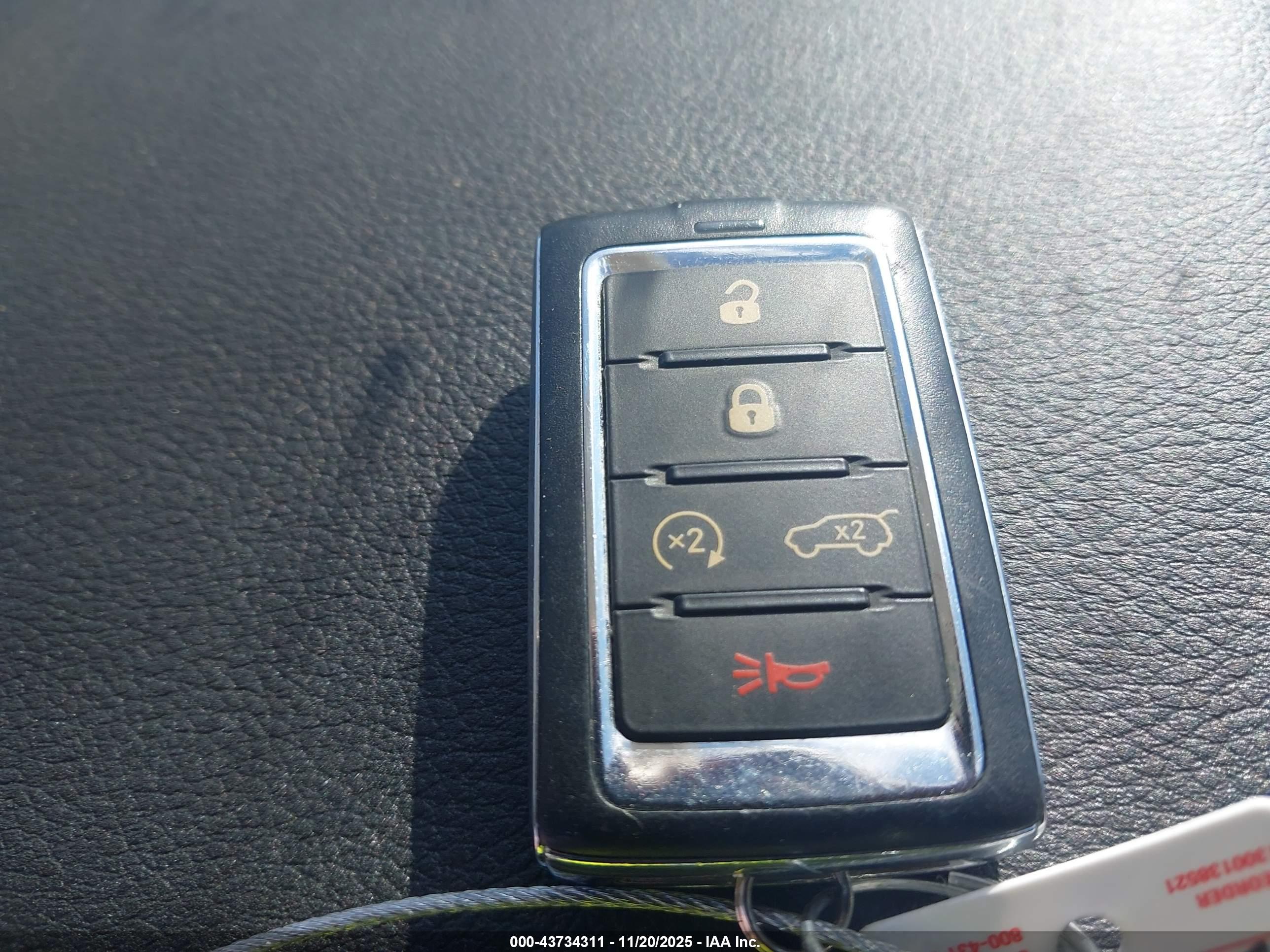 JEEP GRAND image 11