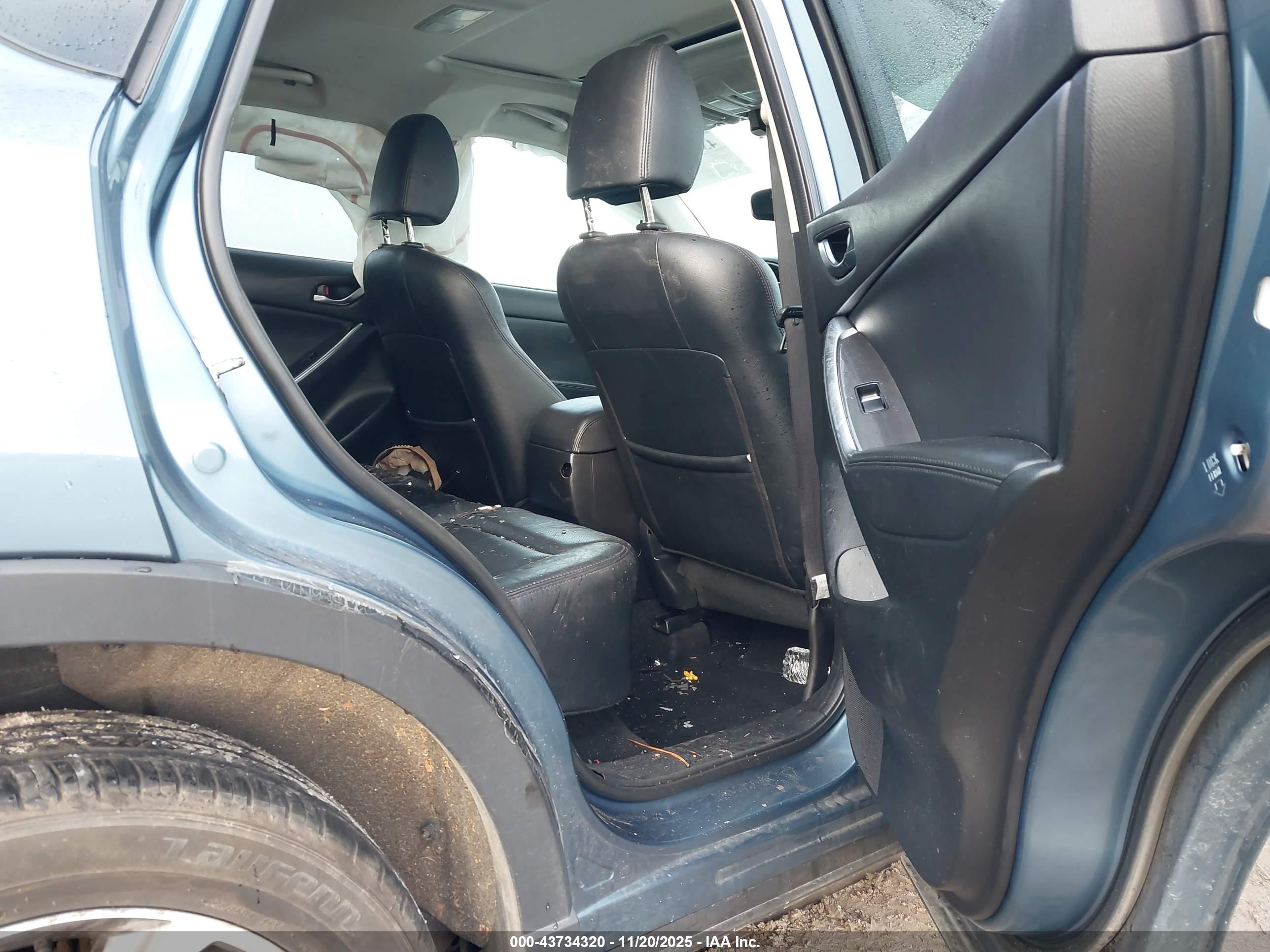MAZDA CX-5 image 8