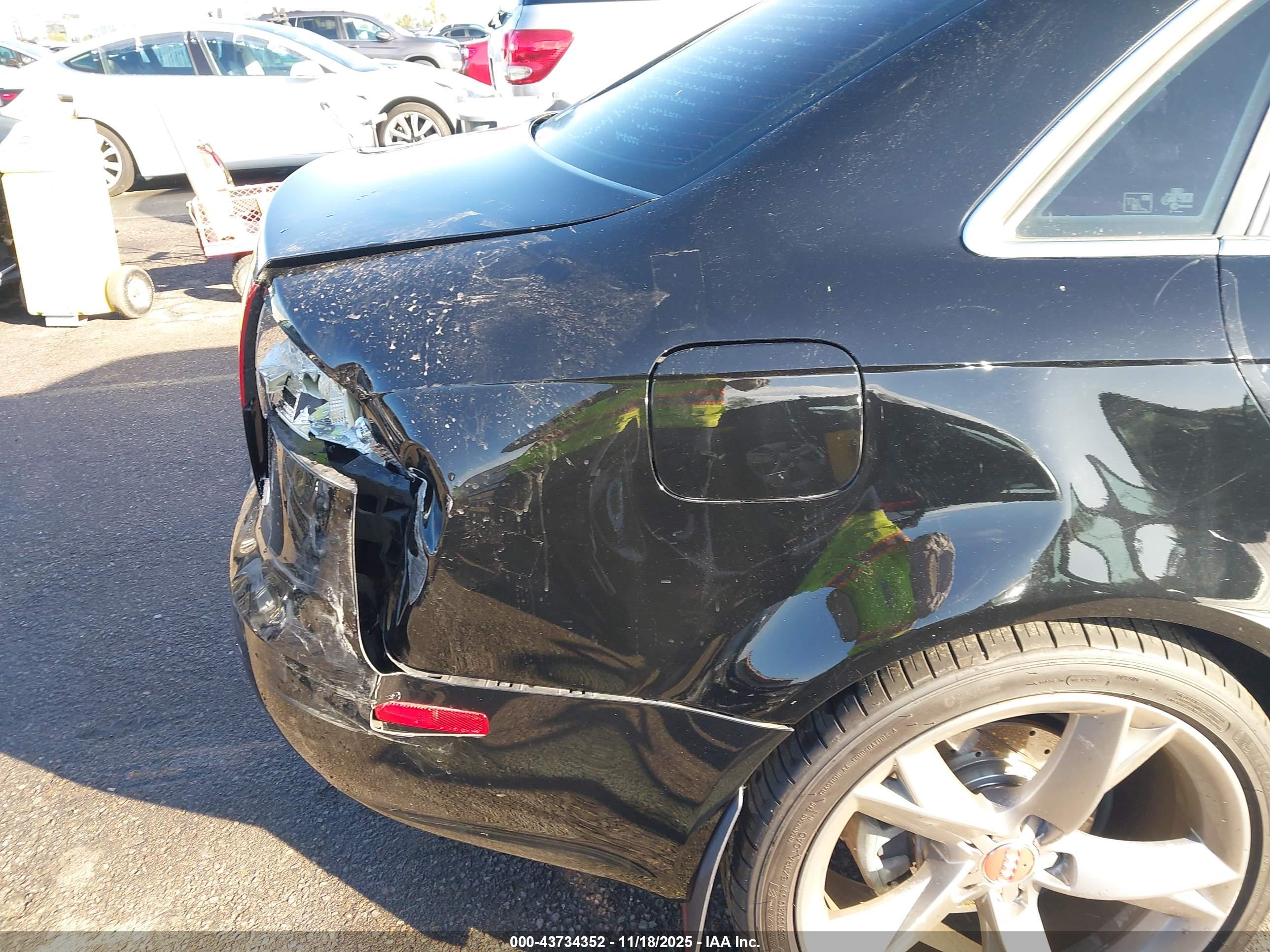AUDI A4 image 6