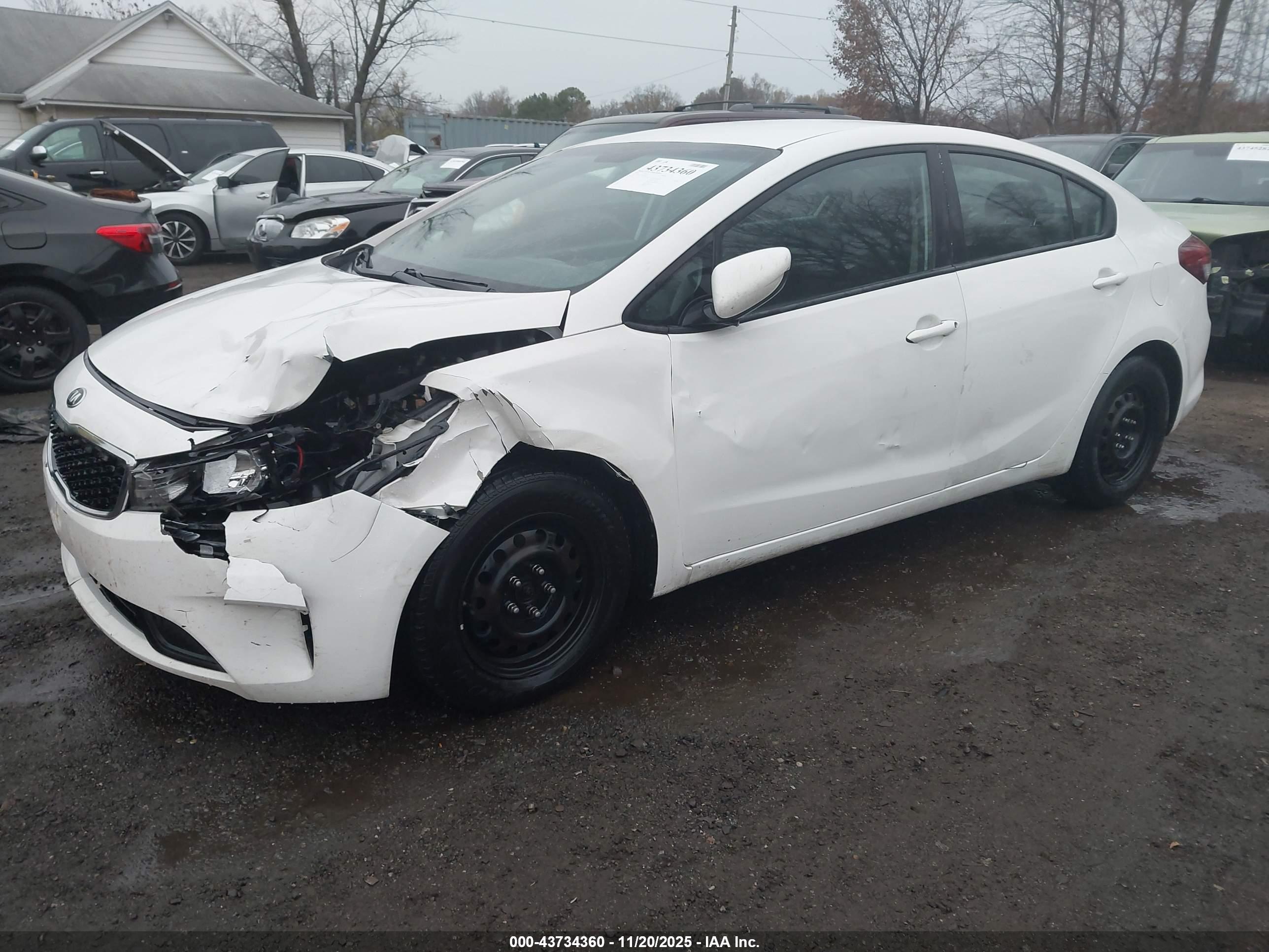 KIA FORTE image 2