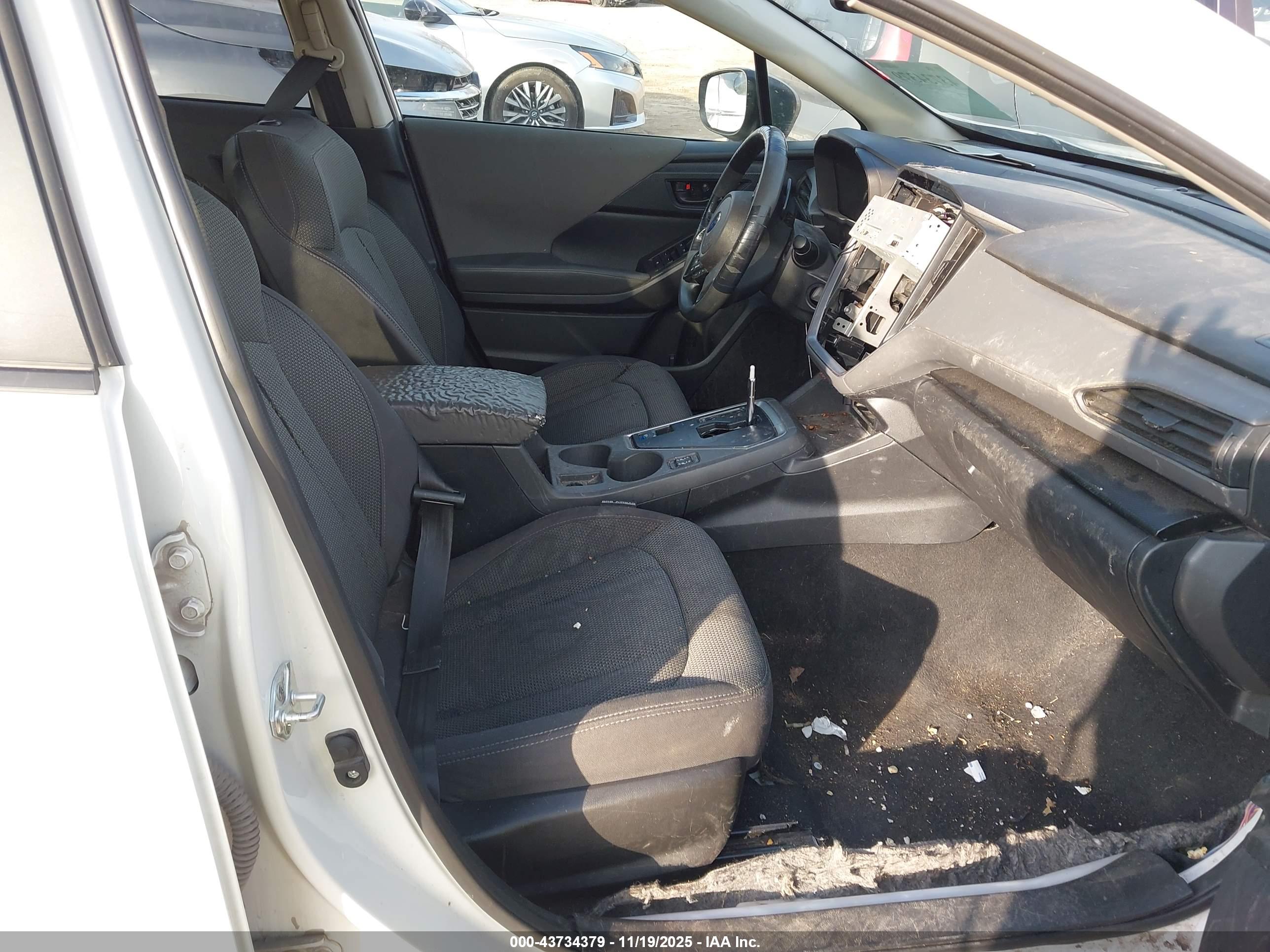SUBARU CROSSTREK image 5