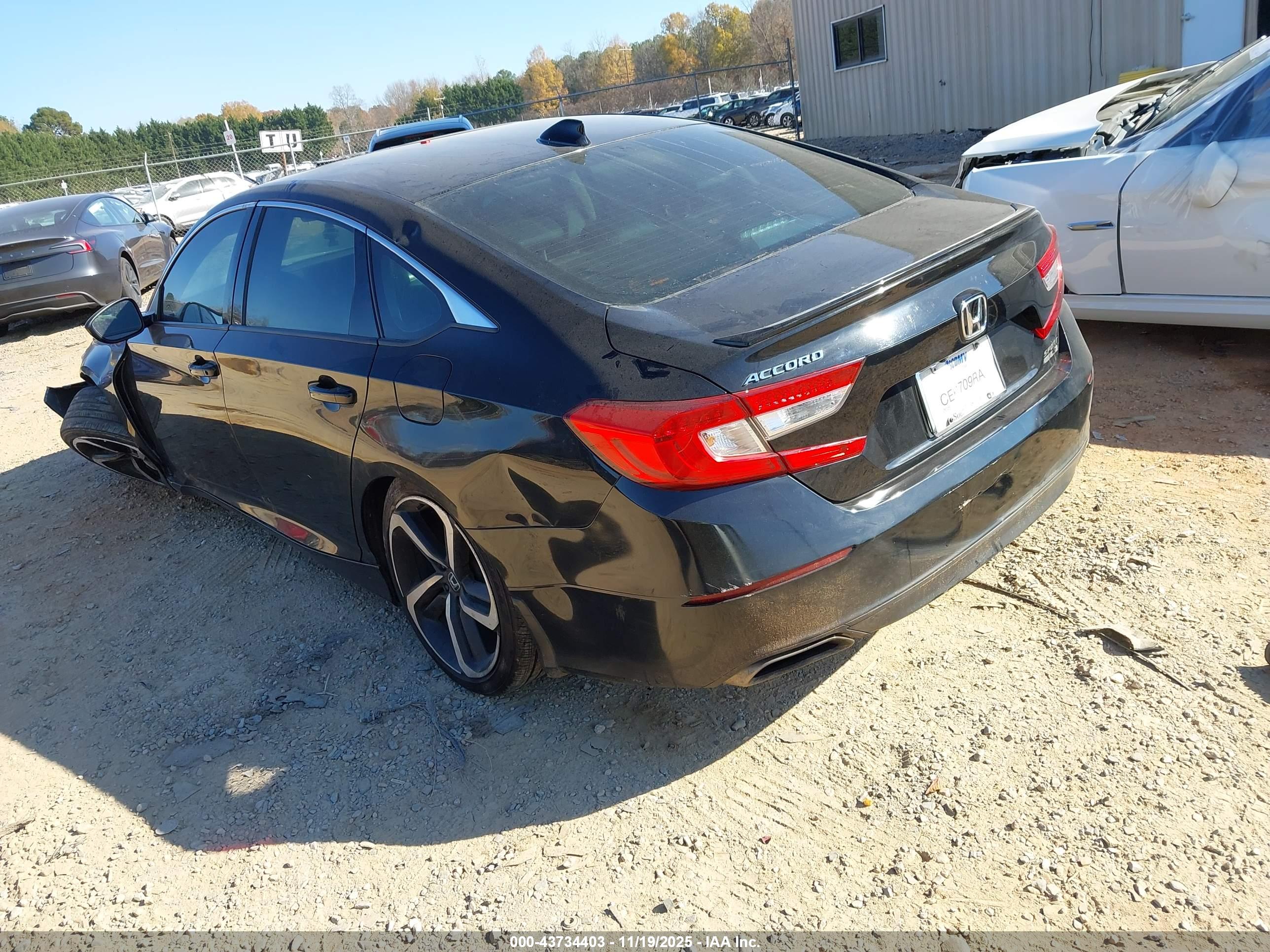 HONDA ACCORD image 3