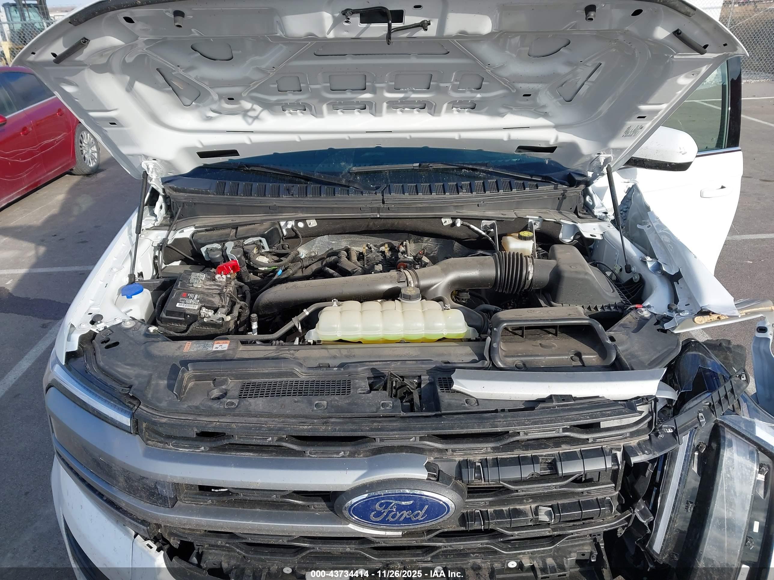 FORD EXPEDITION image 10